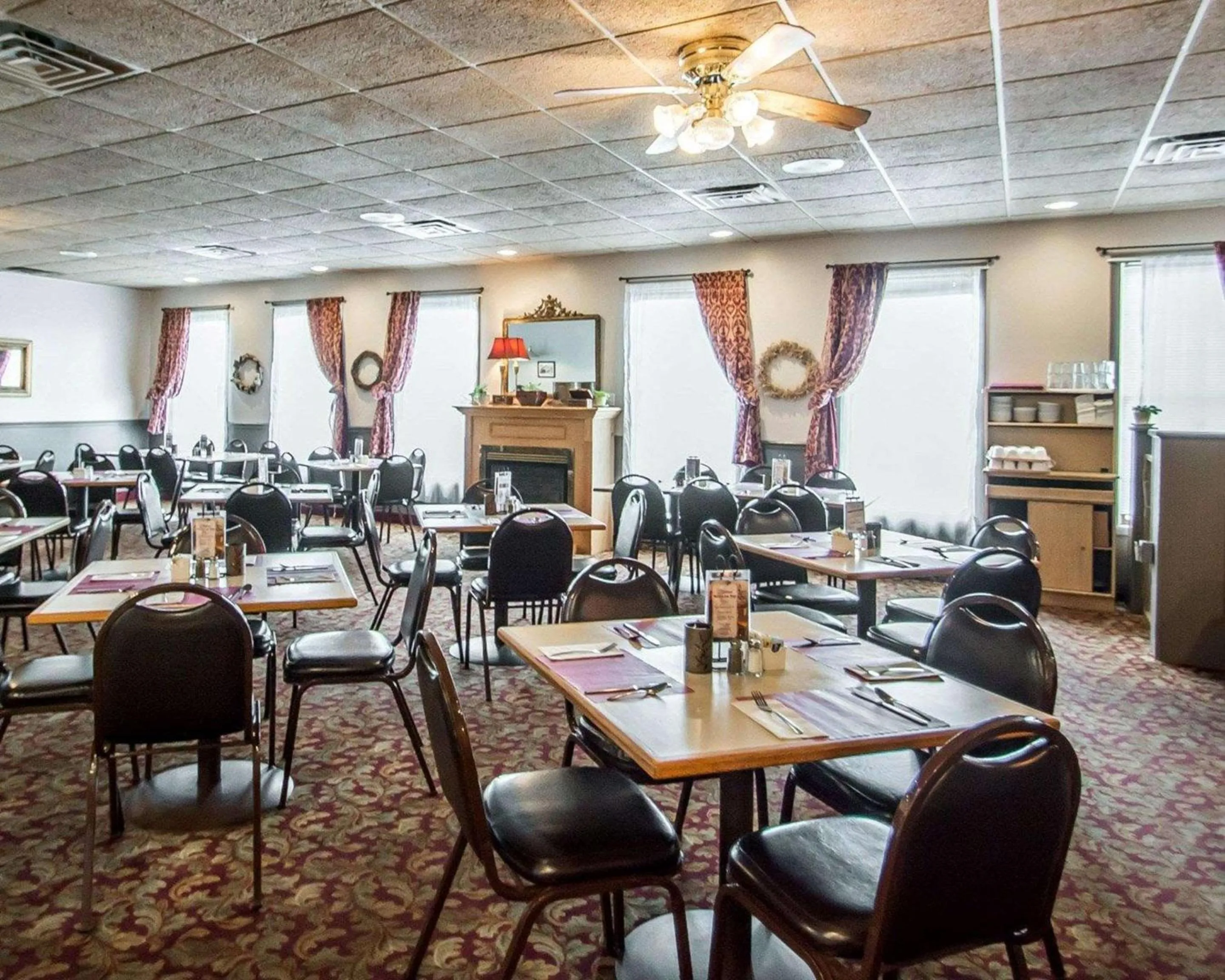 Restaurant/places to eat in Rodeway Inn Lakeville - Finger Lakes Area