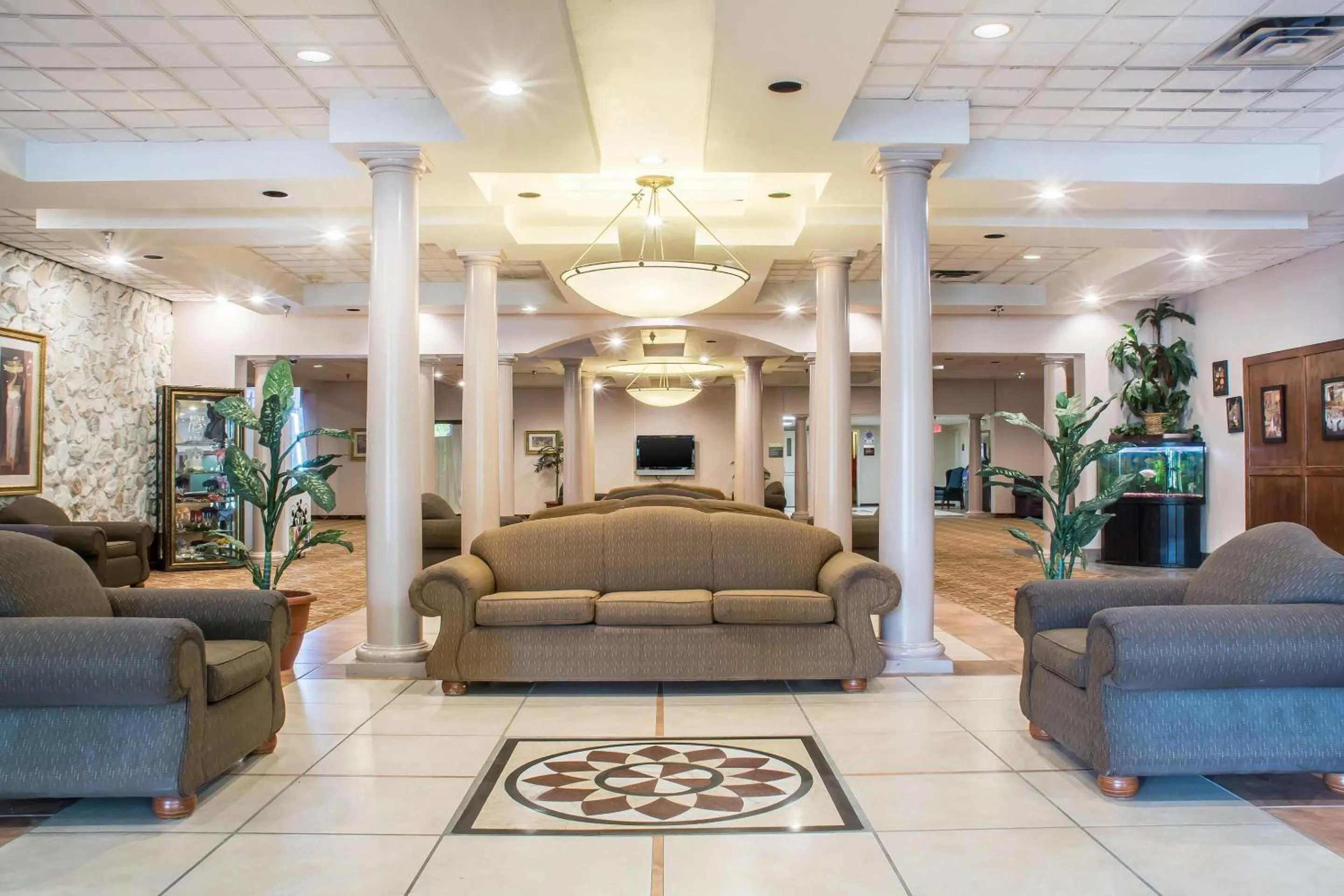 Lobby or reception in Quality Inn & Suites Palm Island Indoor Waterpark