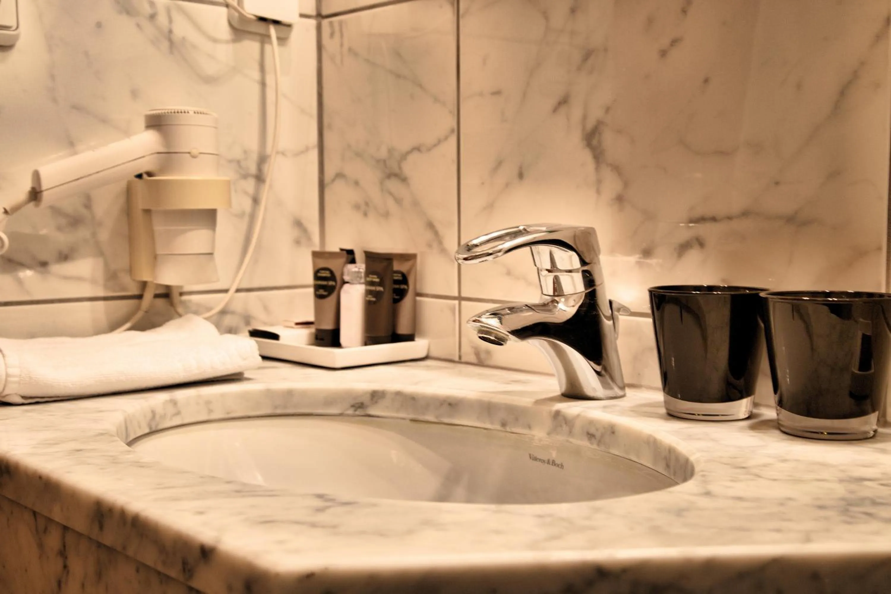 Bathroom in Hotel Madlein