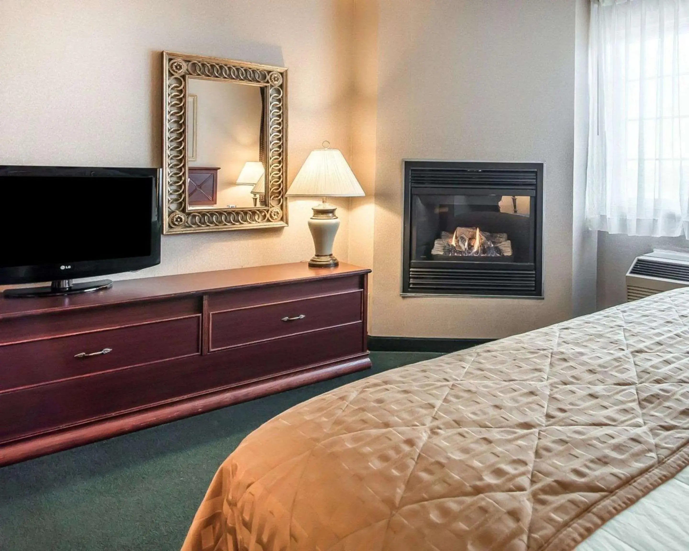 Business King Room - Accessible/Non-Smoking in The Marx Hotel - Downtown - University Area Business King Room - Accessible/Non-Smoking in The Marx Hotel - Downtown - University Area