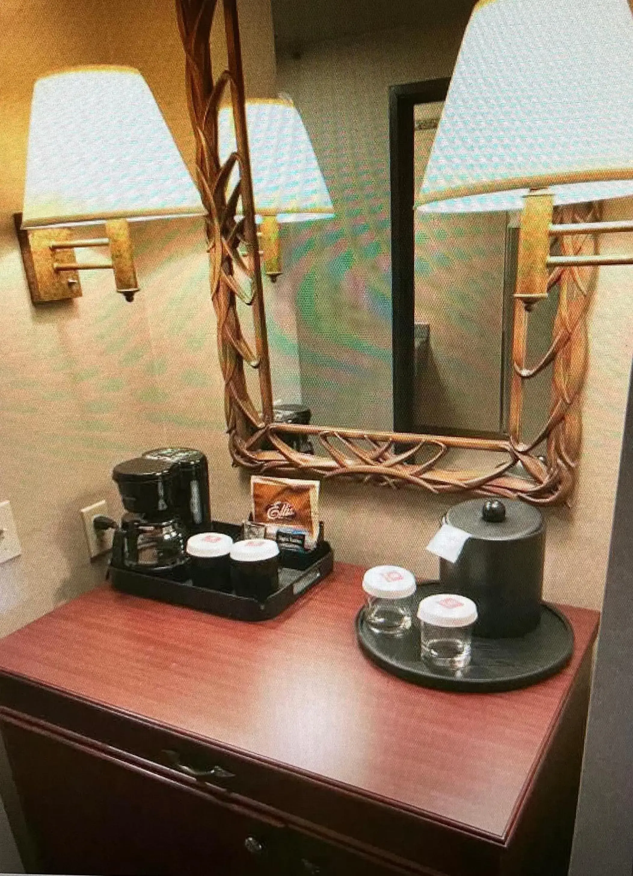 King Suite - Non-Smoking in The Marx Hotel - Downtown - University Area King Suite - Non-Smoking in The Marx Hotel - Downtown - University Area