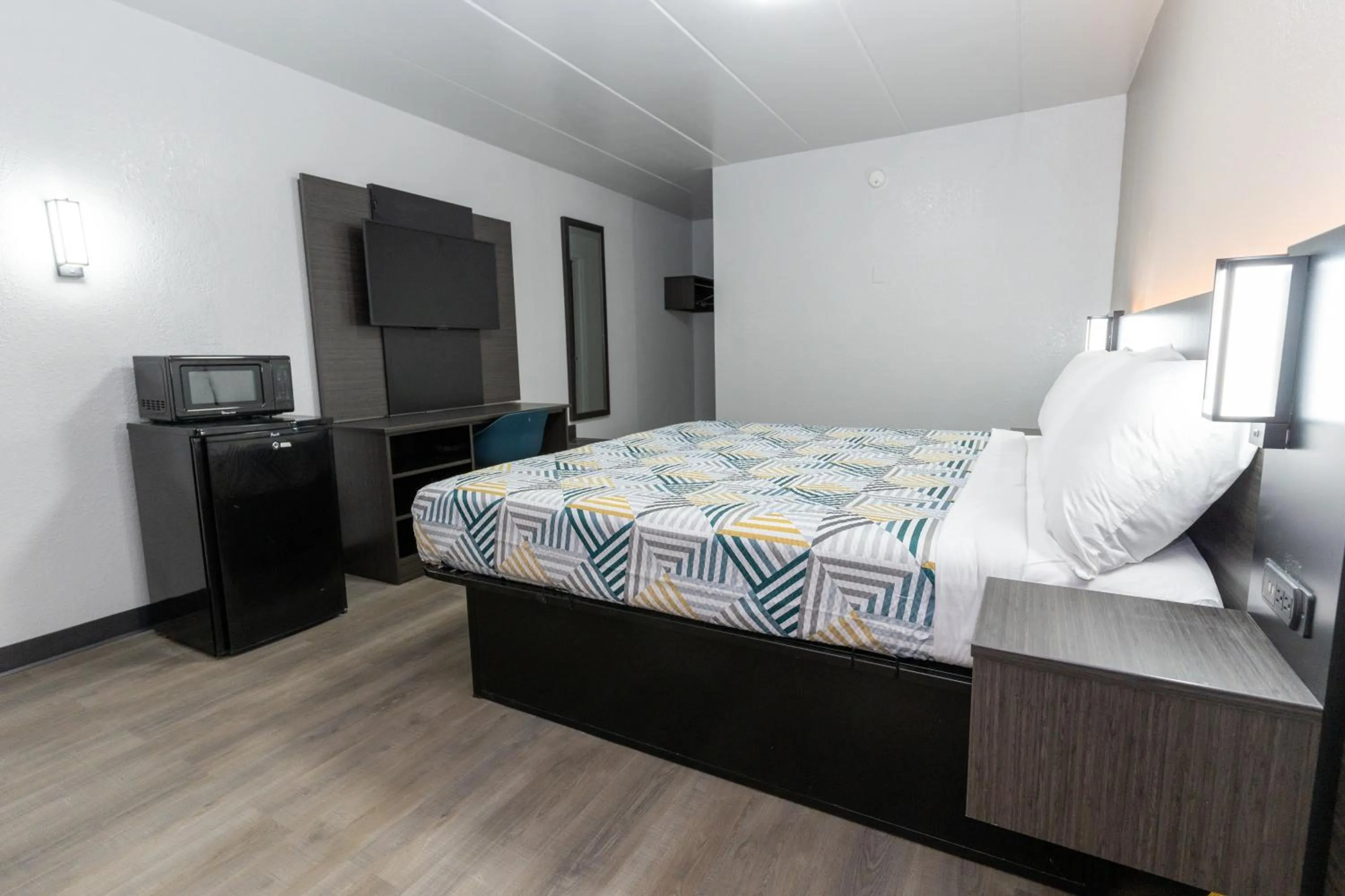 Bed in Motel 6-Cincinnati, OH