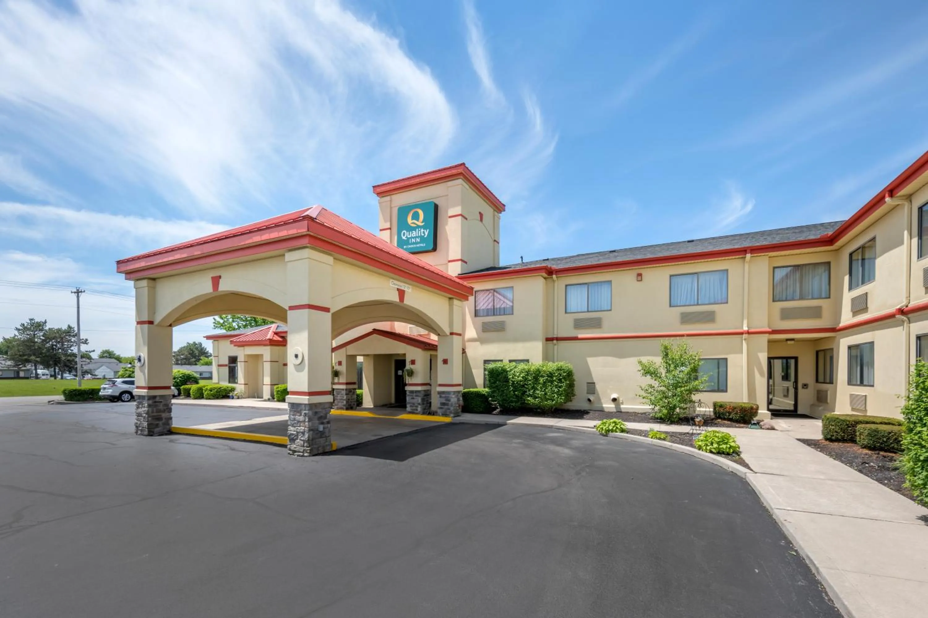 Property building in Quality Inn Greenville North