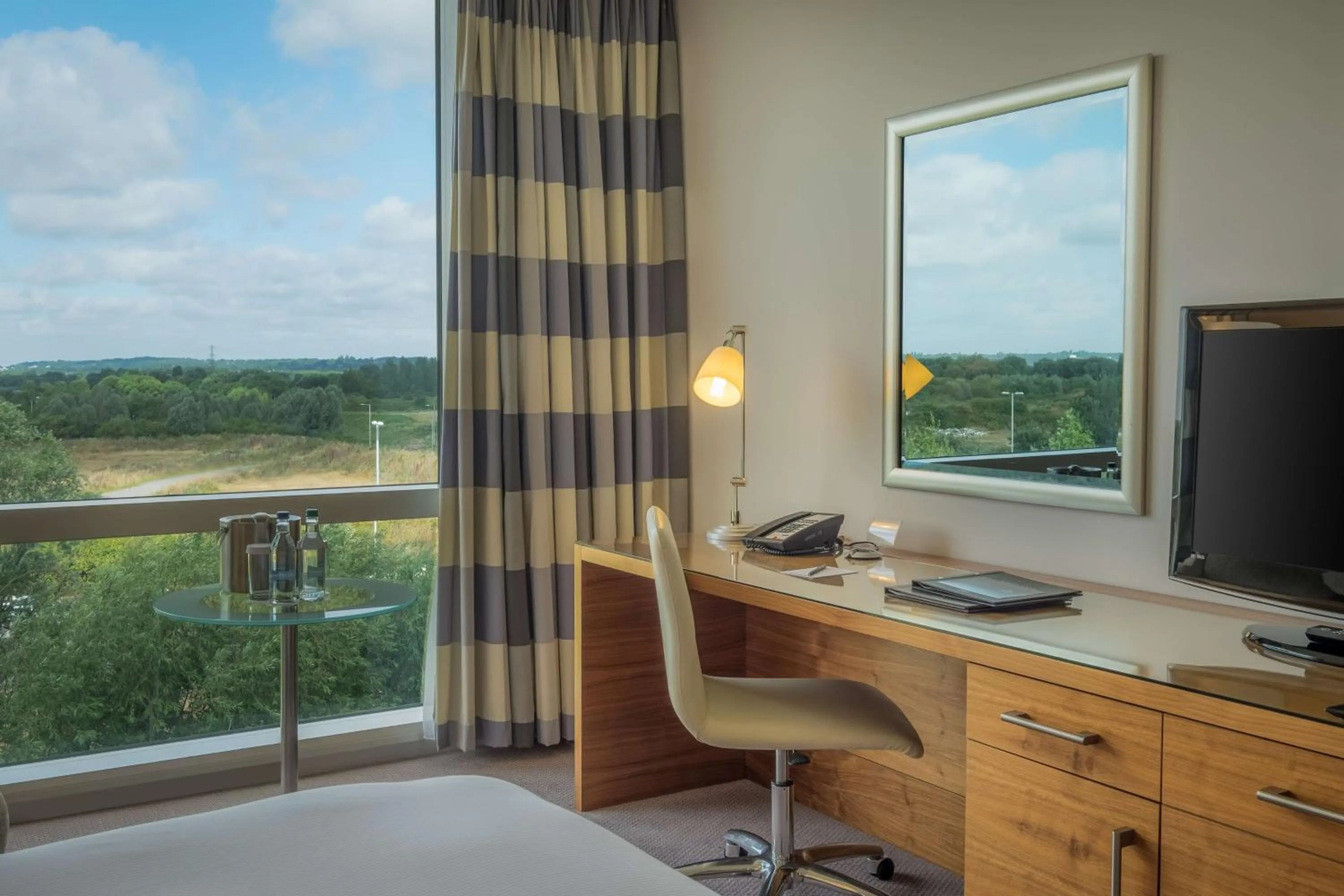 Bedroom in Hilton Reading