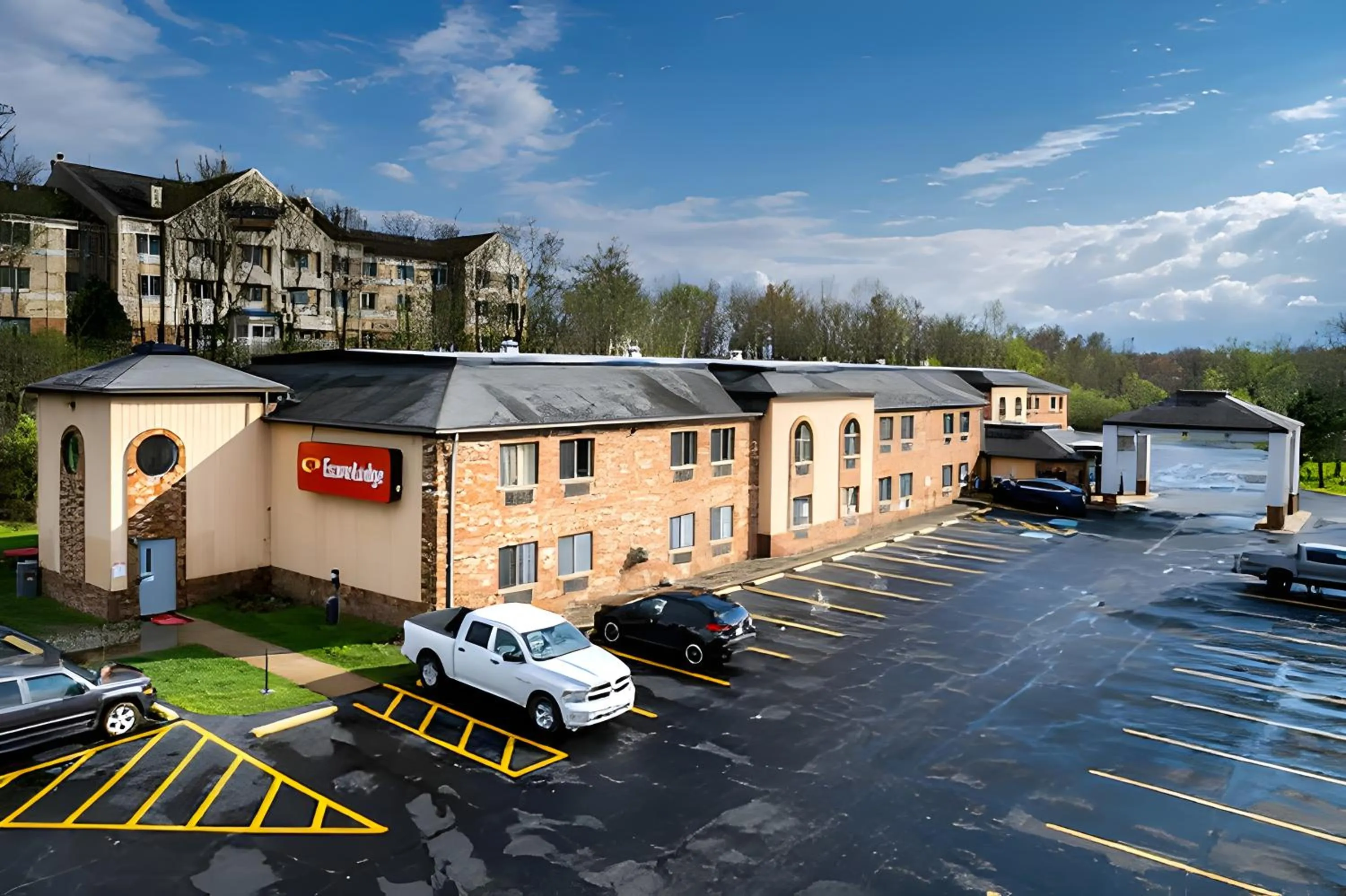 Property building in Econo Lodge Cleveland Southeast - Kent