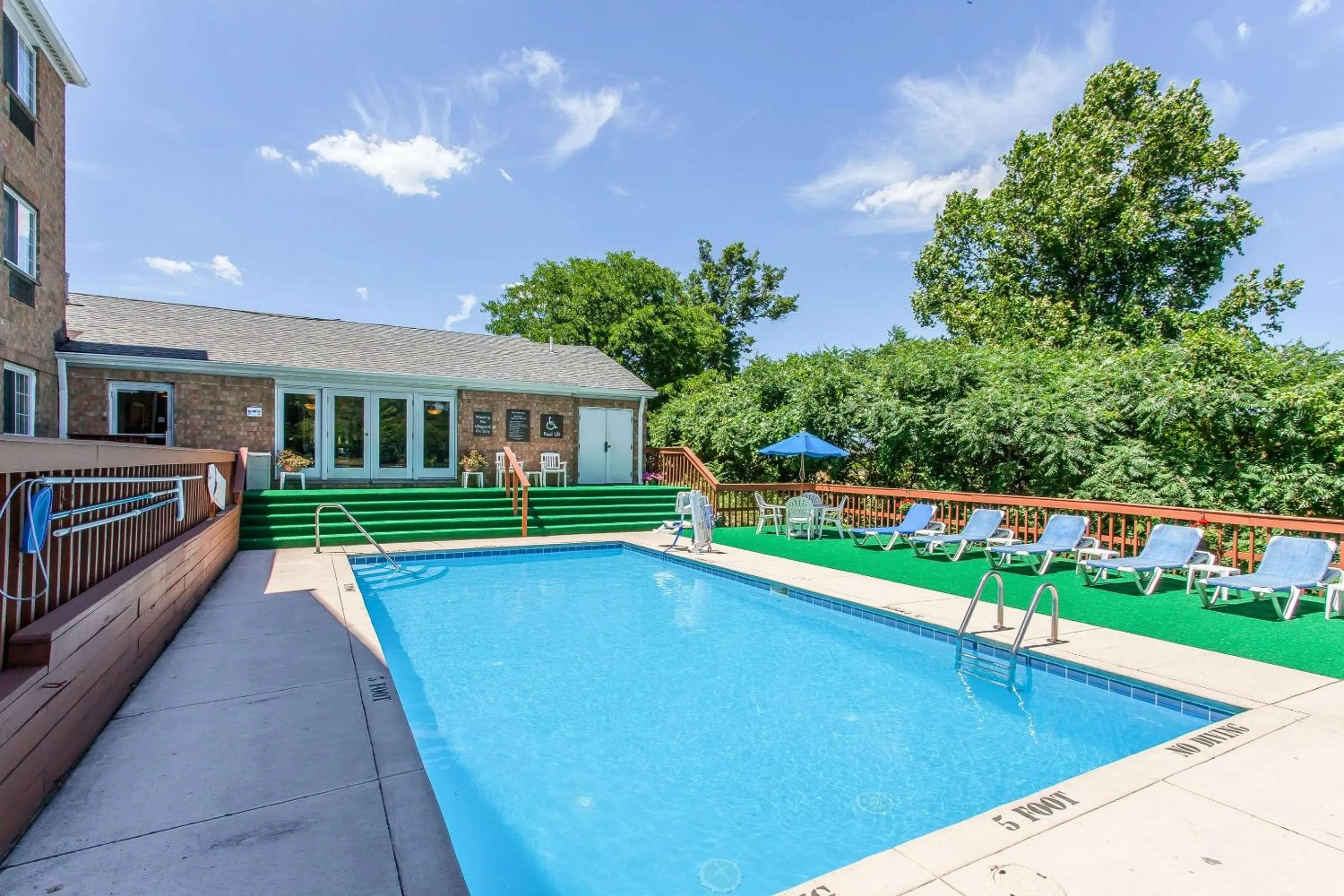 On site in Comfort Inn Independence - Cleveland