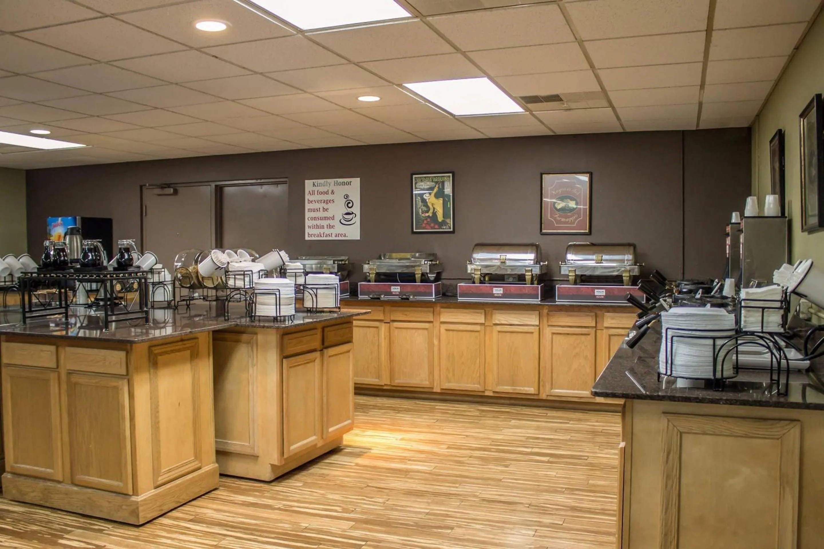 Breakfast in Comfort Inn Sandusky