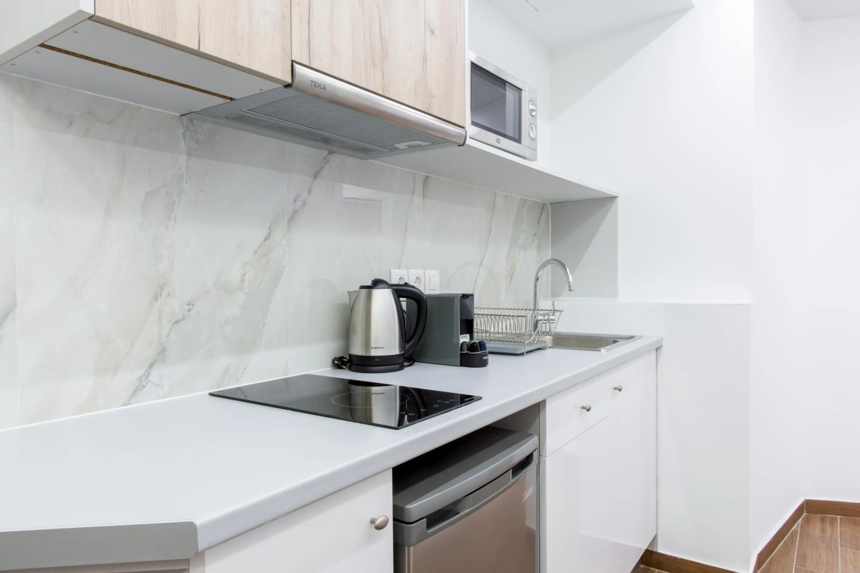 Coffee/tea facilities in My Athens Place