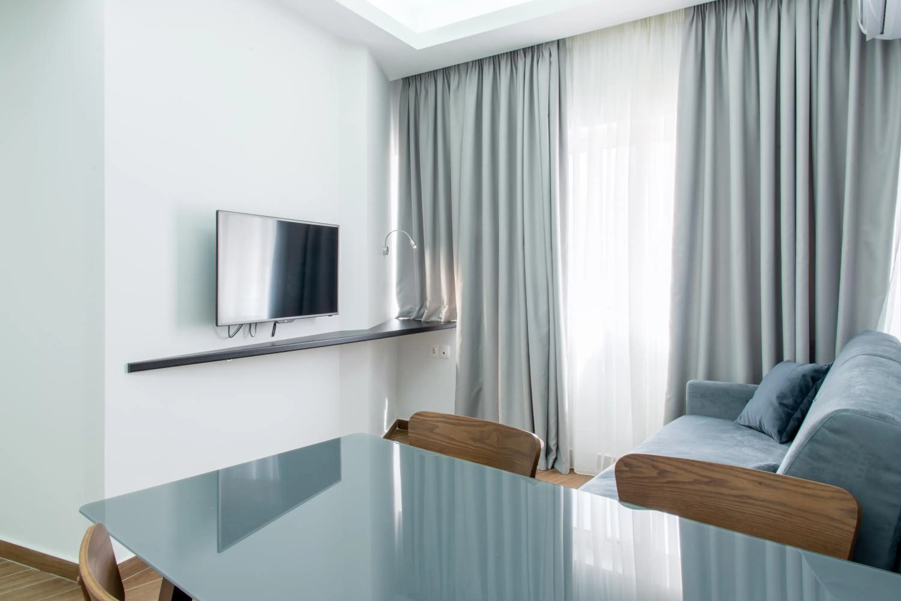 TV and multimedia in My Athens Place