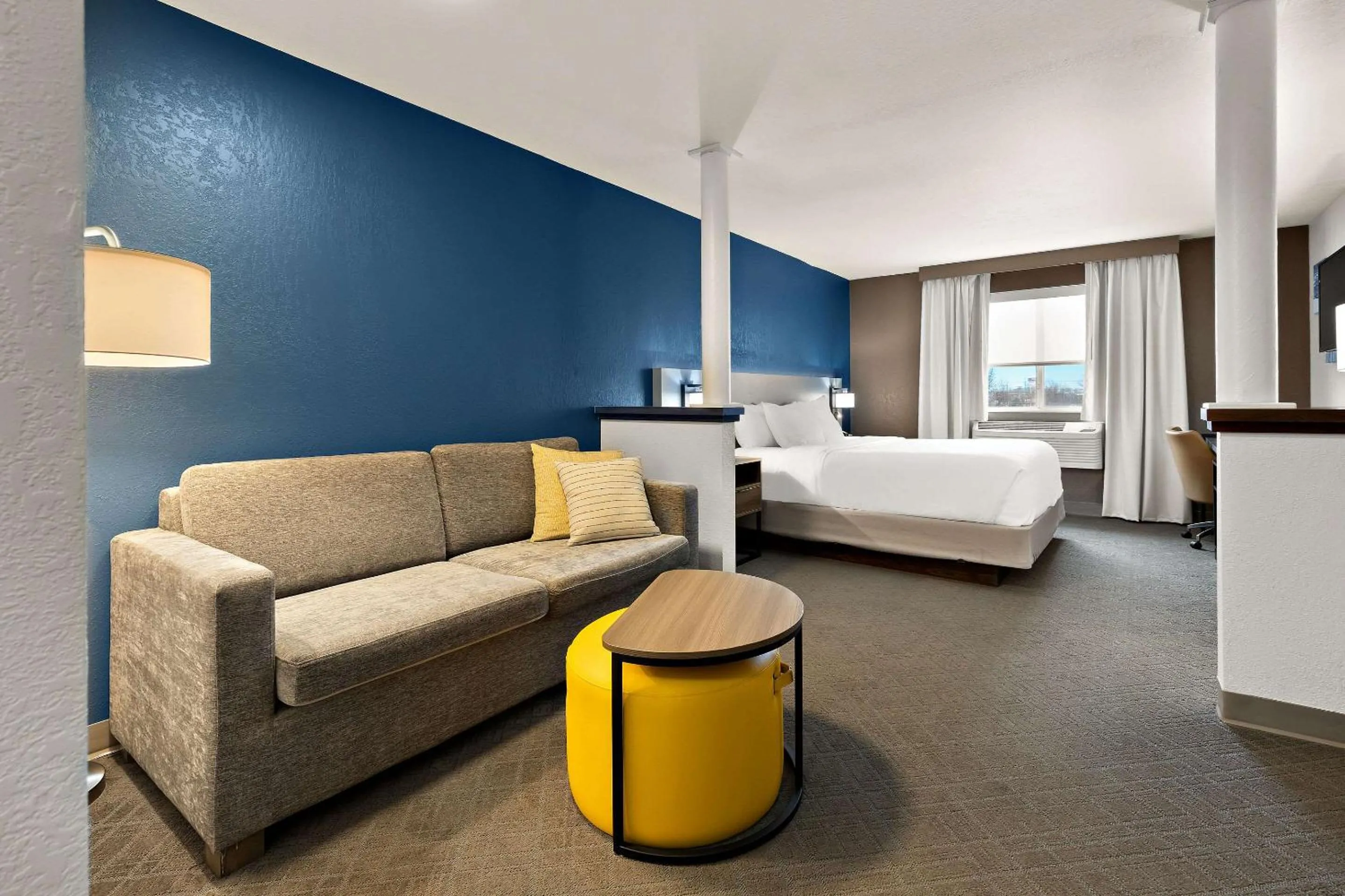 Bedroom, Bed in Comfort Inn & Suites Fremont