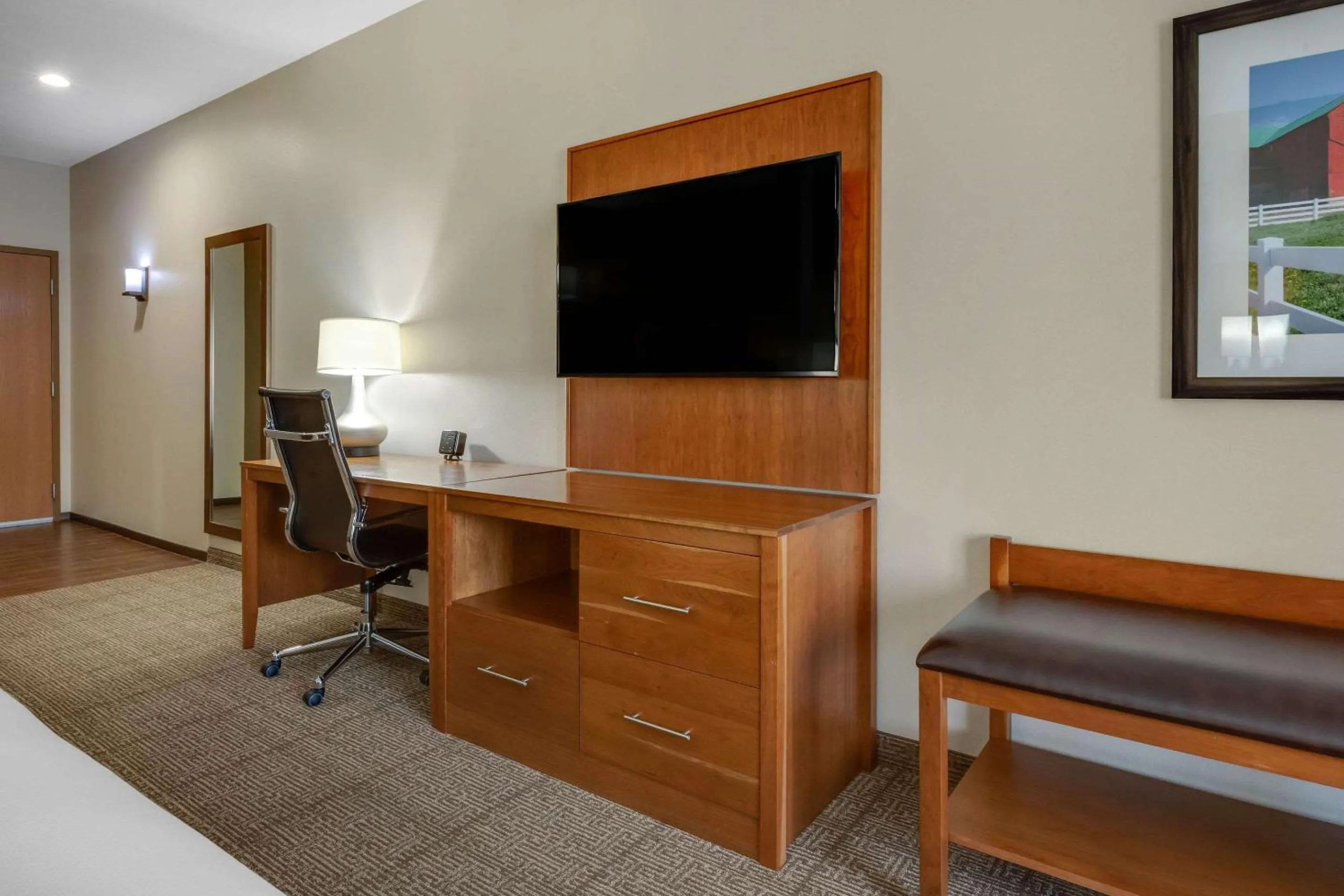 Bedroom in Comfort Suites Hotel and Conference Center