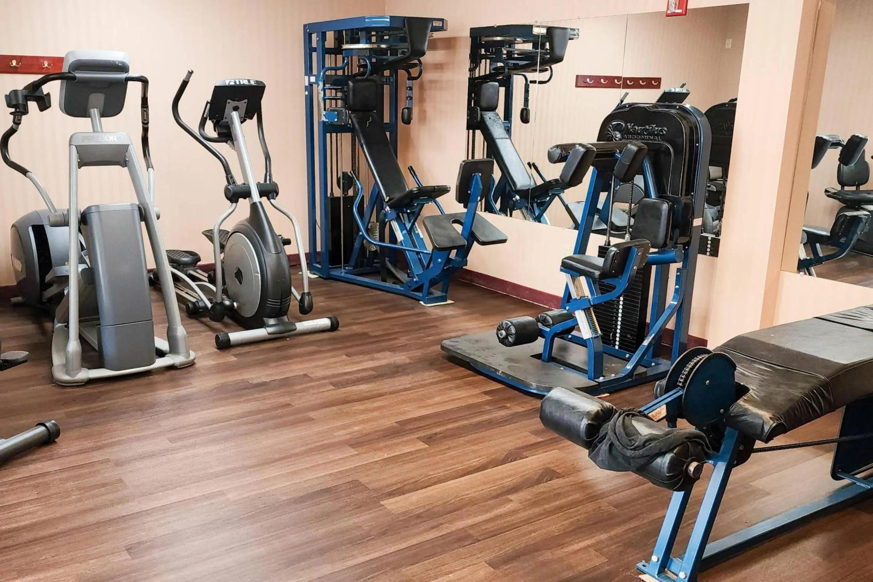 Fitness centre/facilities in Quality Inn & Suites Bellville - Mansfield