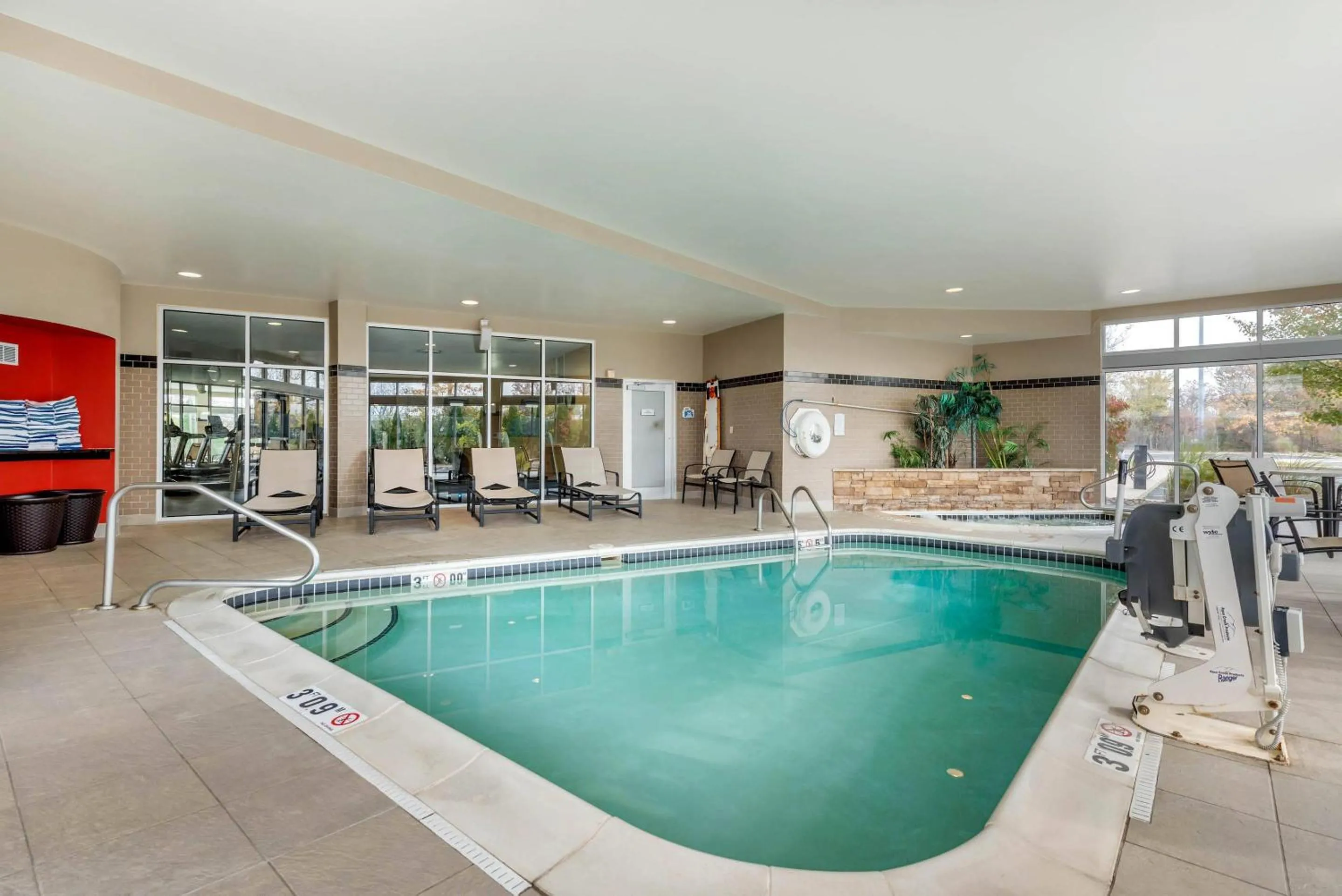 Swimming pool in Cambria Hotel Akron - Canton Airport