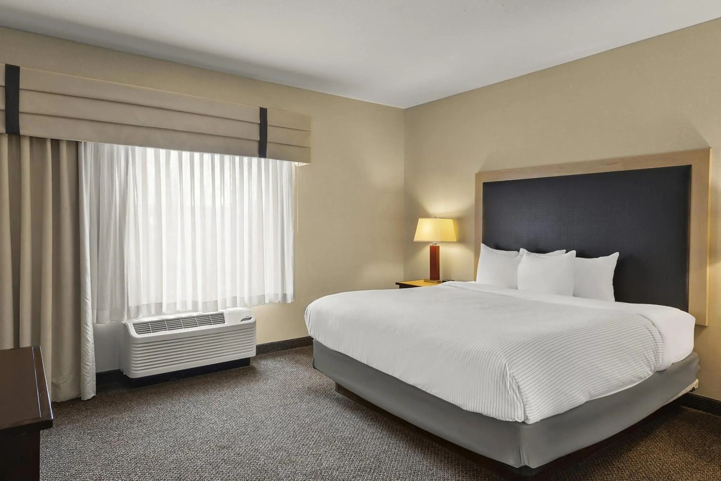 Bedroom in Cambria Hotel Columbus - Polaris