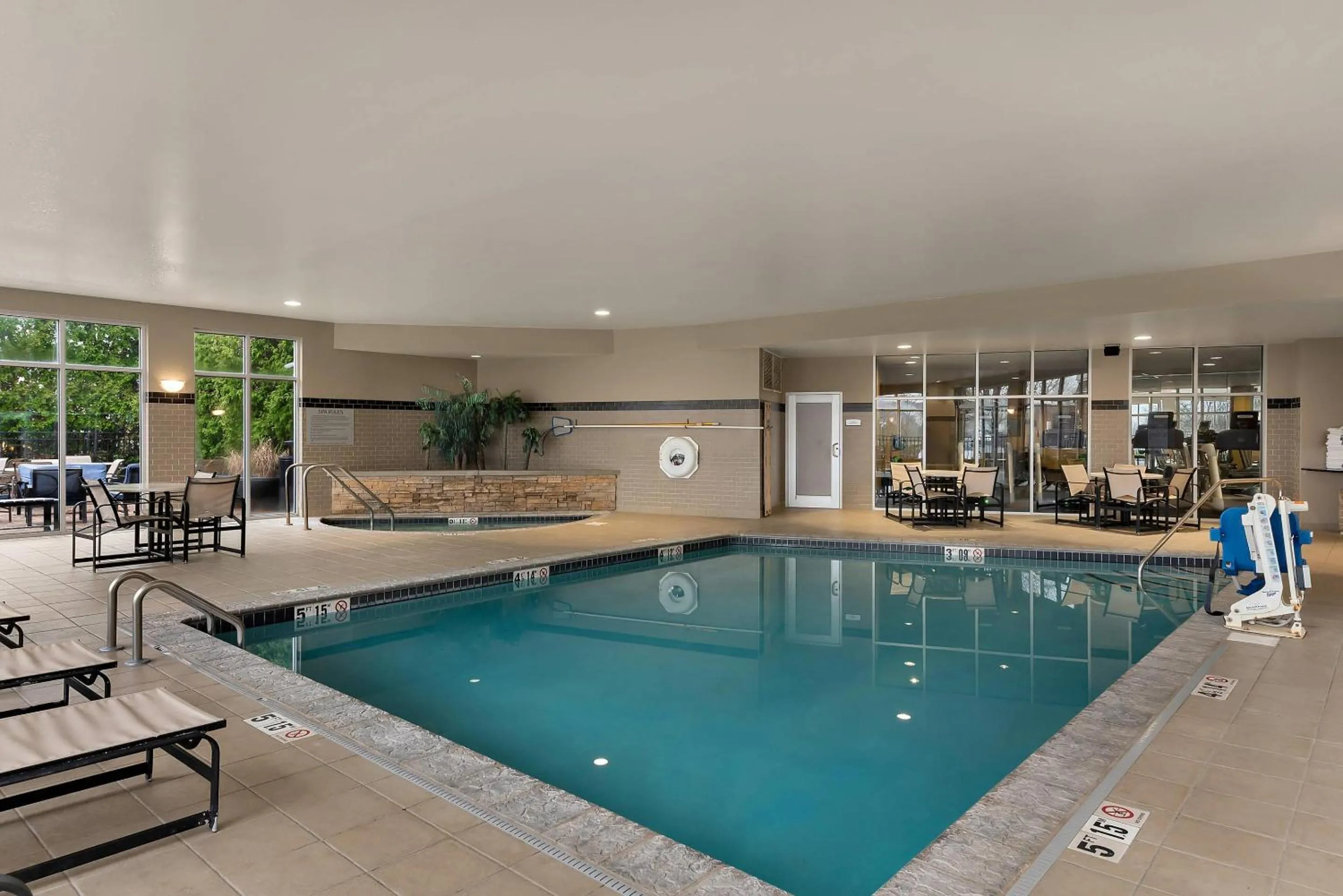 Swimming pool in Cambria Hotel Columbus - Polaris