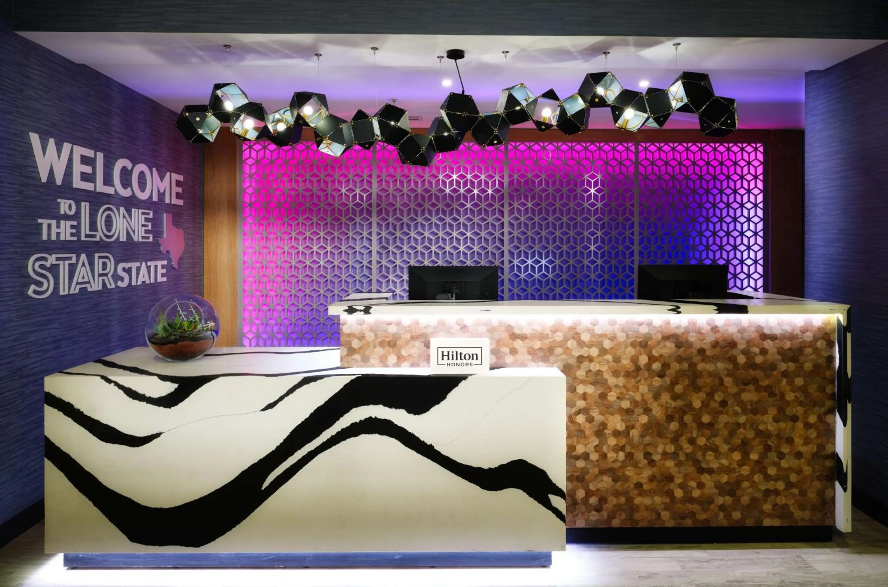 Lobby or reception in Hampton Inn & Suites Dallas-DFW Airport Hurst