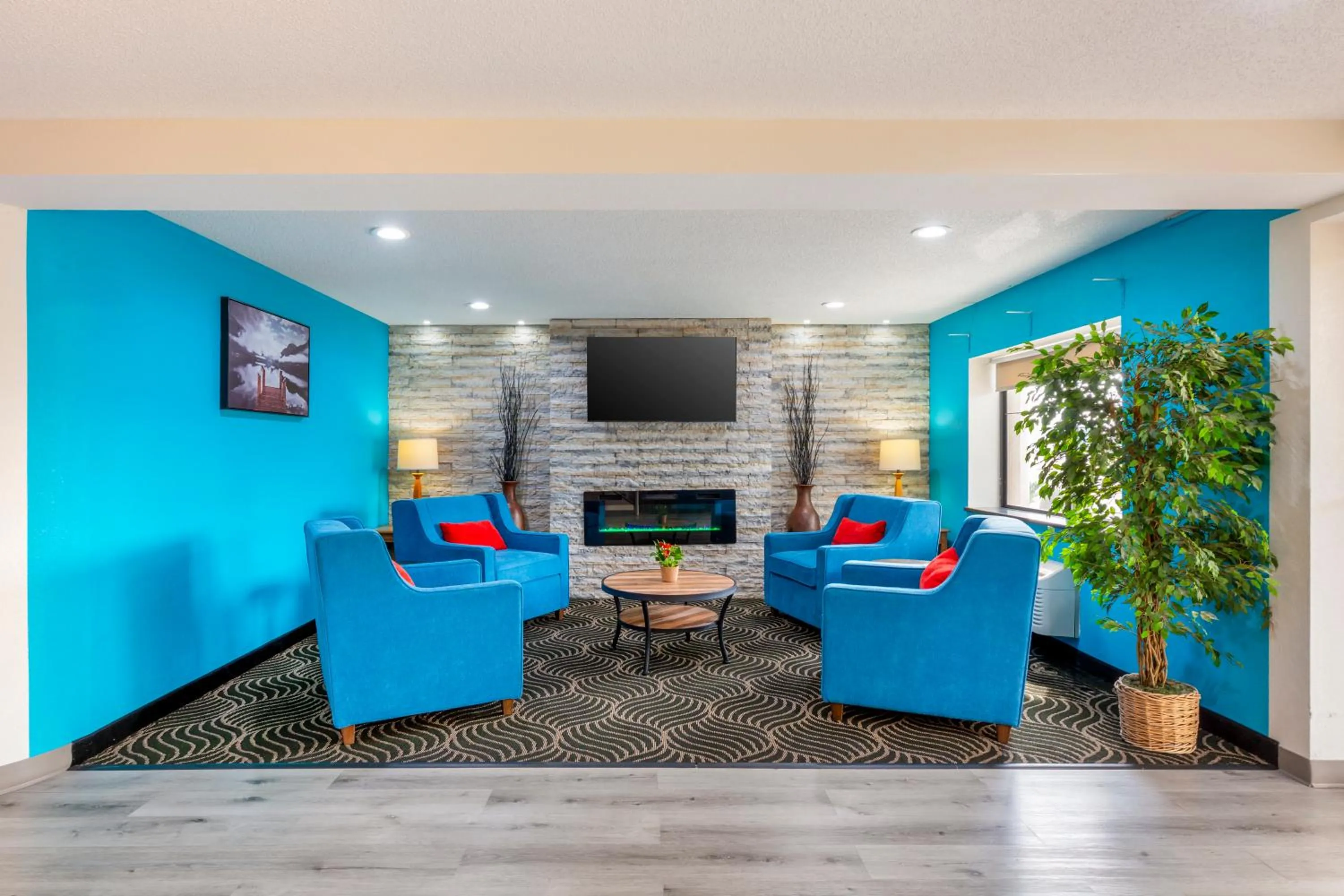 Living room in Rodeway Inn Huron