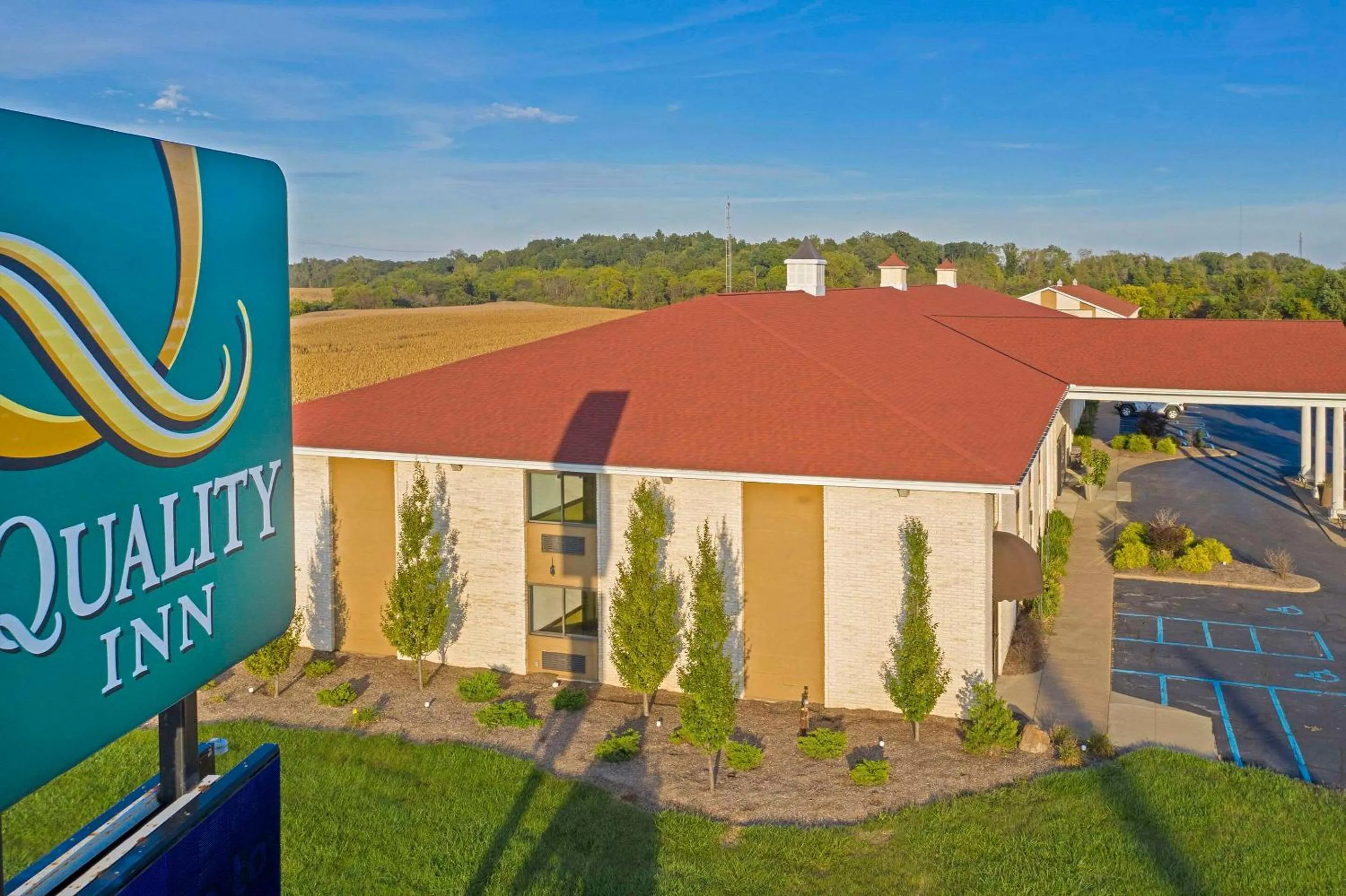 Property building in Quality Inn Milan-Sandusky