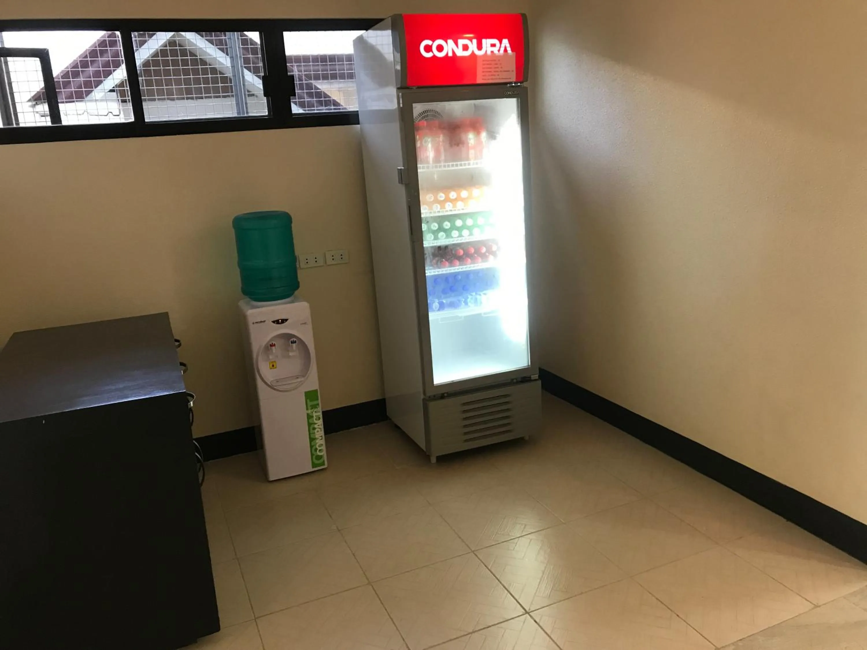 oven in Babylon Oslob Coast Guesthouse