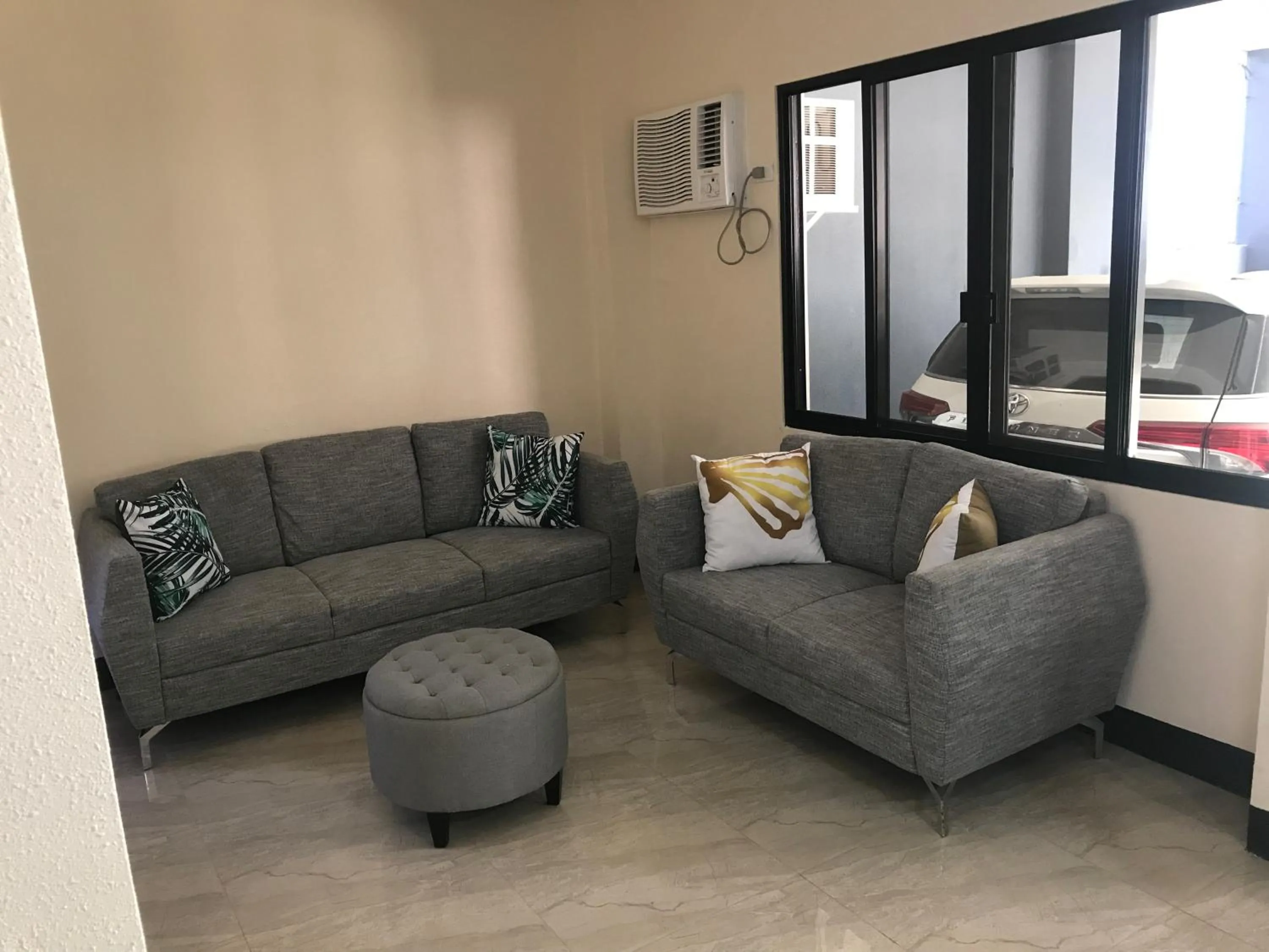 Lobby or reception in Babylon Oslob Coast Guesthouse