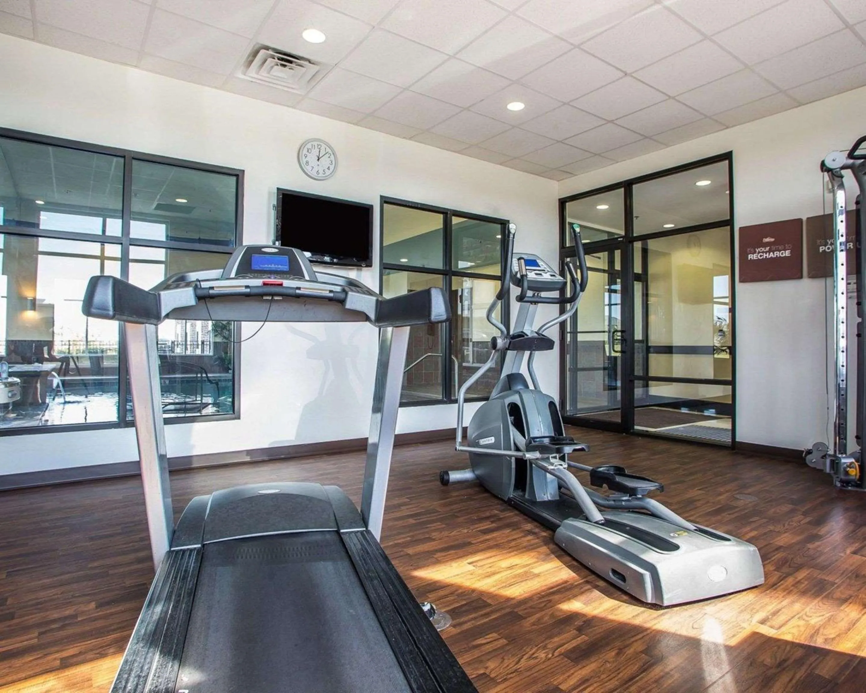 Fitness centre/facilities in Comfort Suites Troy-I75