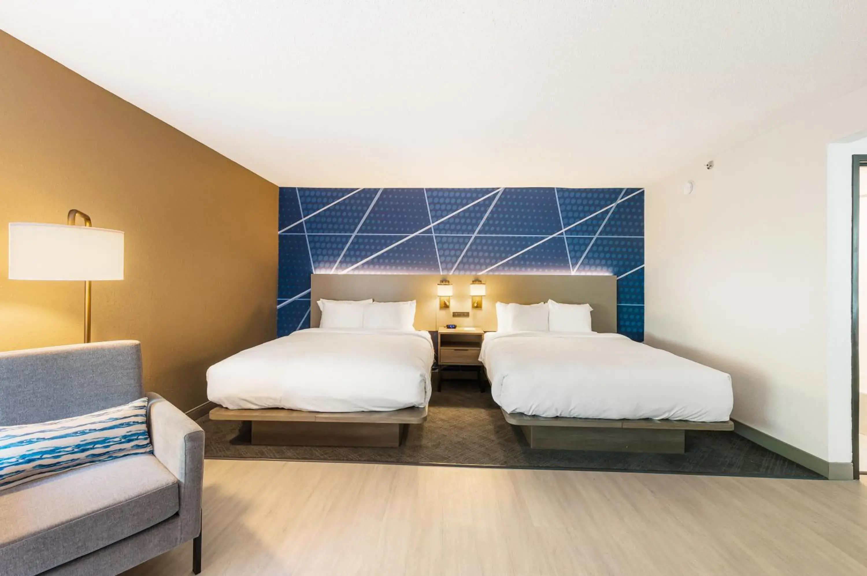 Superior Efficiency Queen Room with Two Queen Beds - Non Smoking in Comfort Inn Mayfield Heights Cleveland East Superior Efficiency Queen Room with Two Queen Beds - Non Smoking in Comfort Inn Mayfield Heights Cleveland East