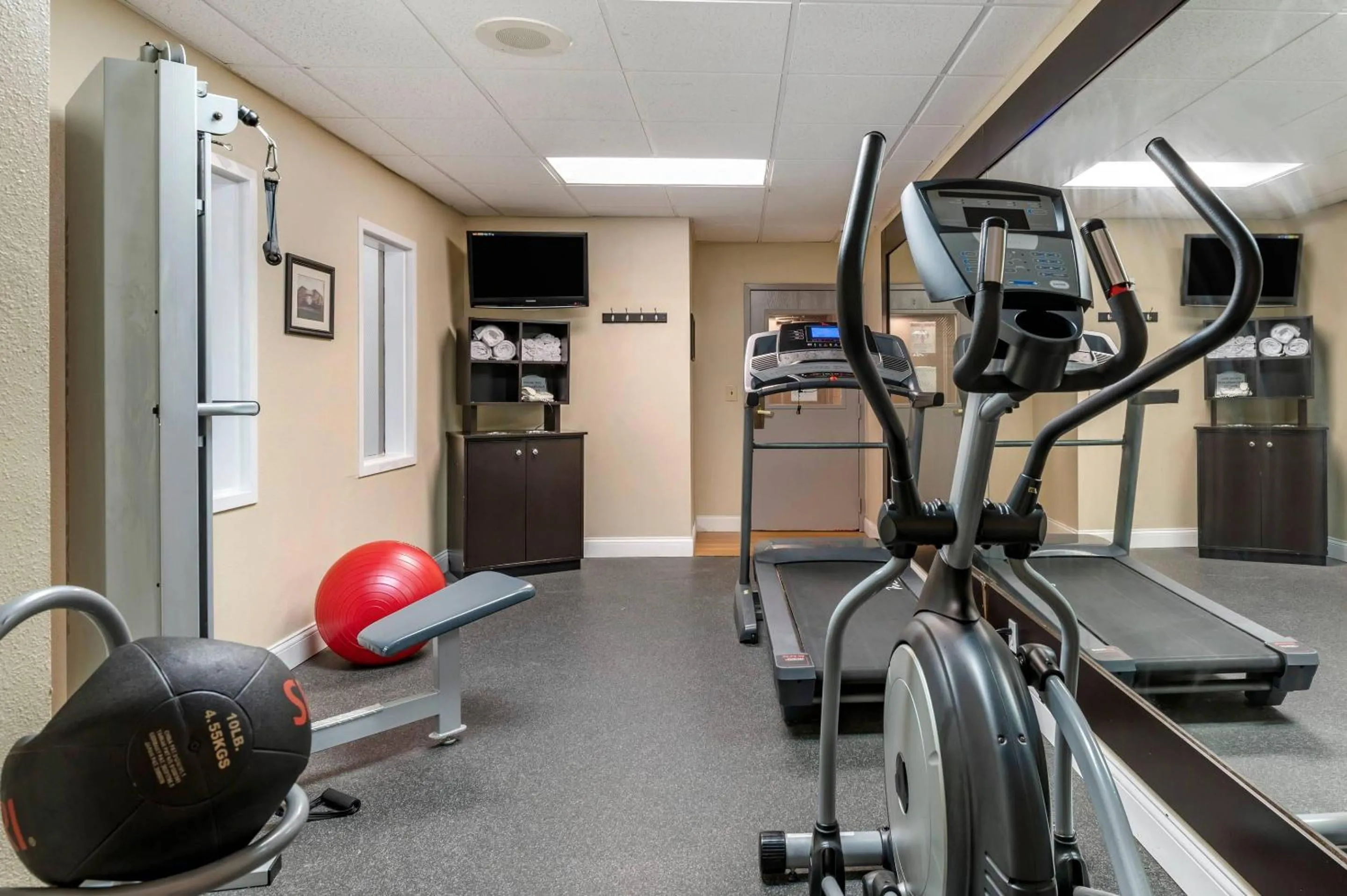 Fitness centre/facilities in Comfort Inn Oxford - University Area