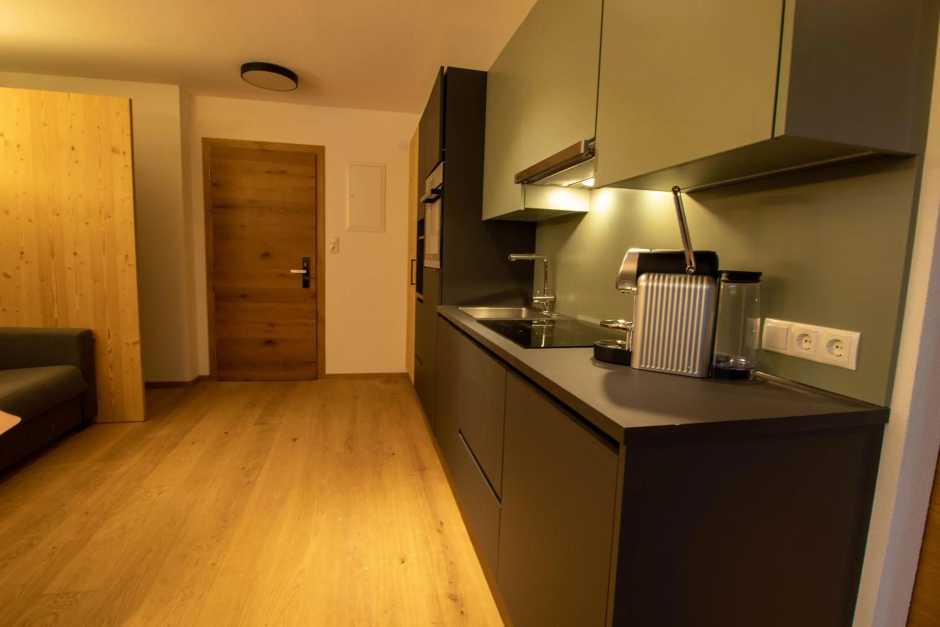Kitchen or kitchenette in Wally Berg-Appartements