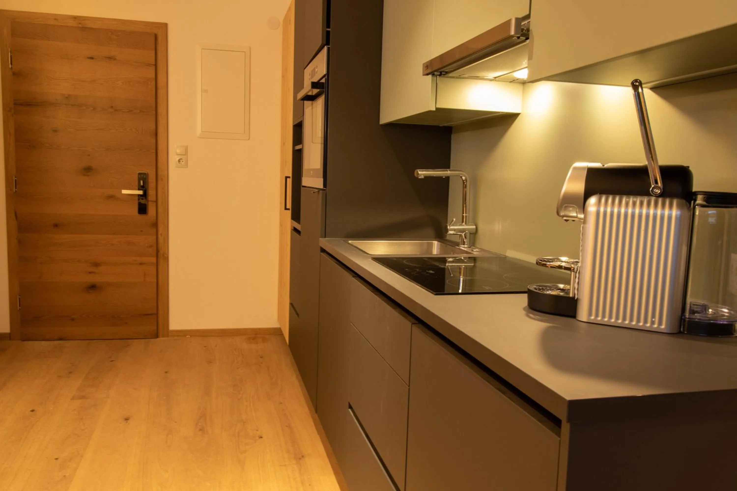 Kitchen or kitchenette in Wally Berg-Appartements
