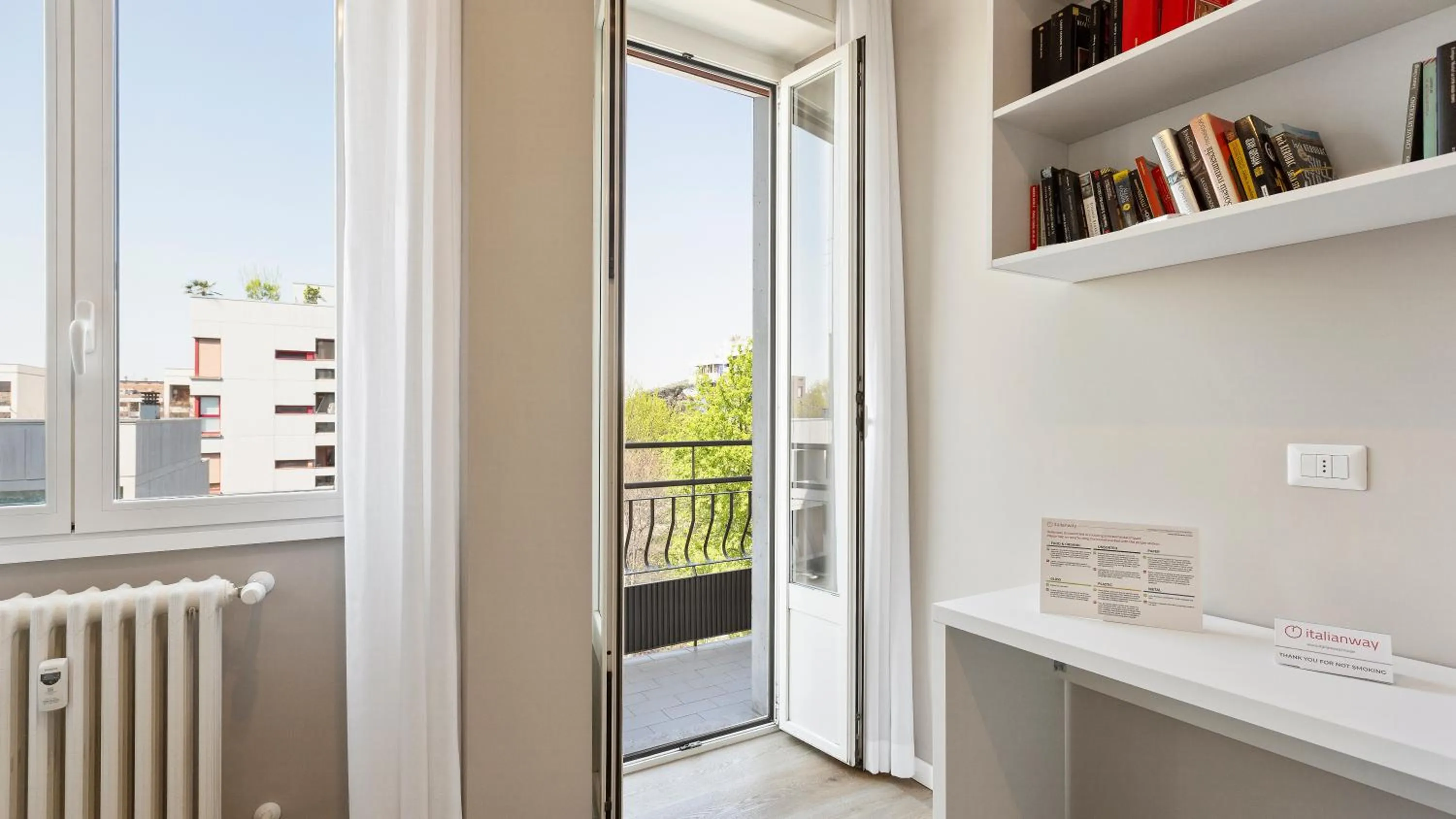 Facade/entrance in Italianway Easy - Largo Allegri 4