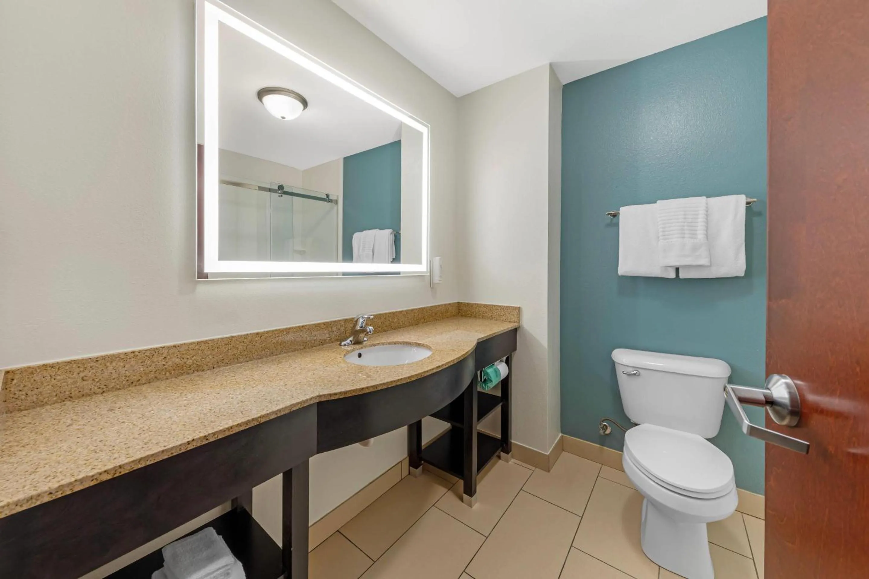 Bedroom in Sleep Inn & Suites Norman near University