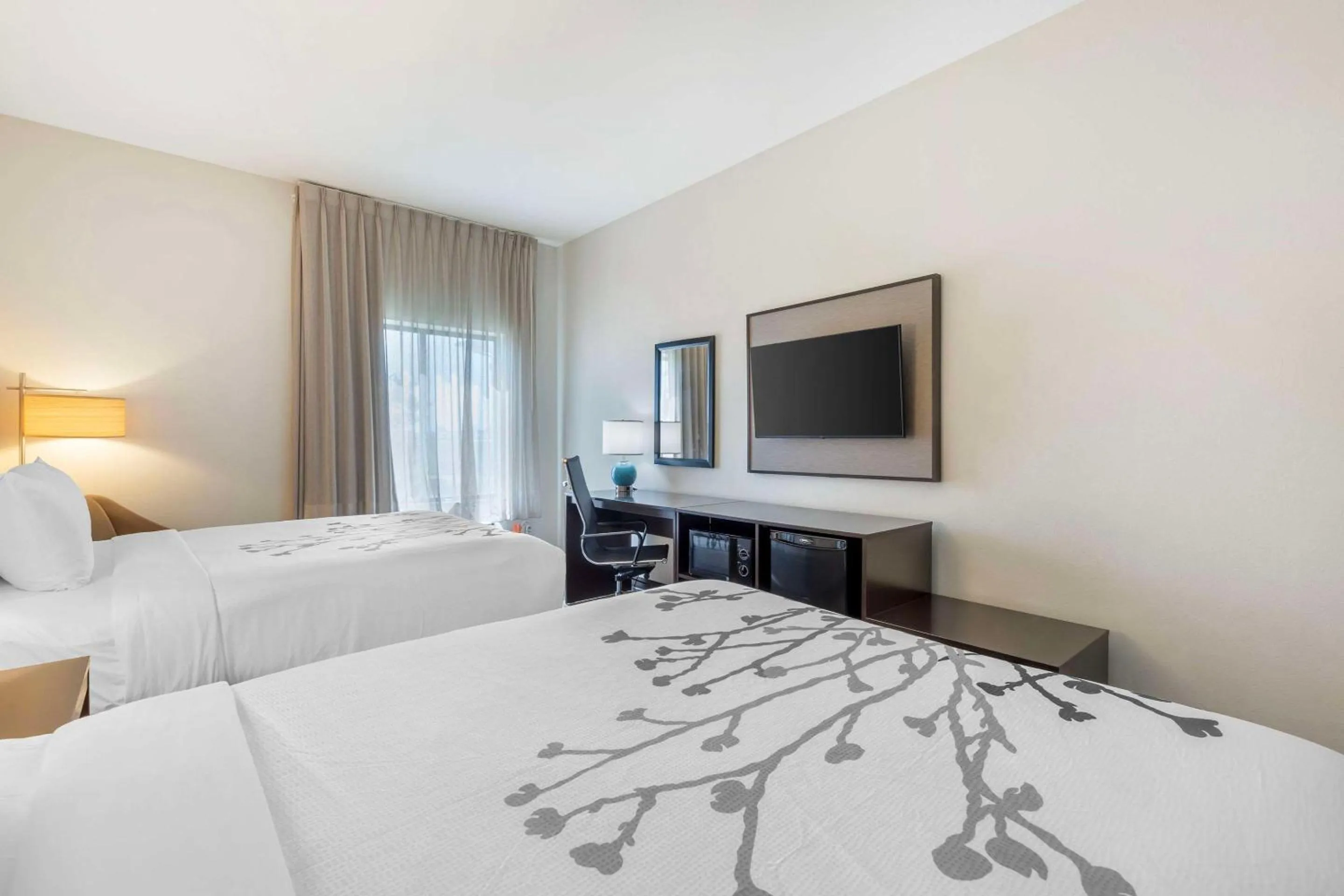 Bedroom, Bed in Sleep Inn & Suites Norman near University