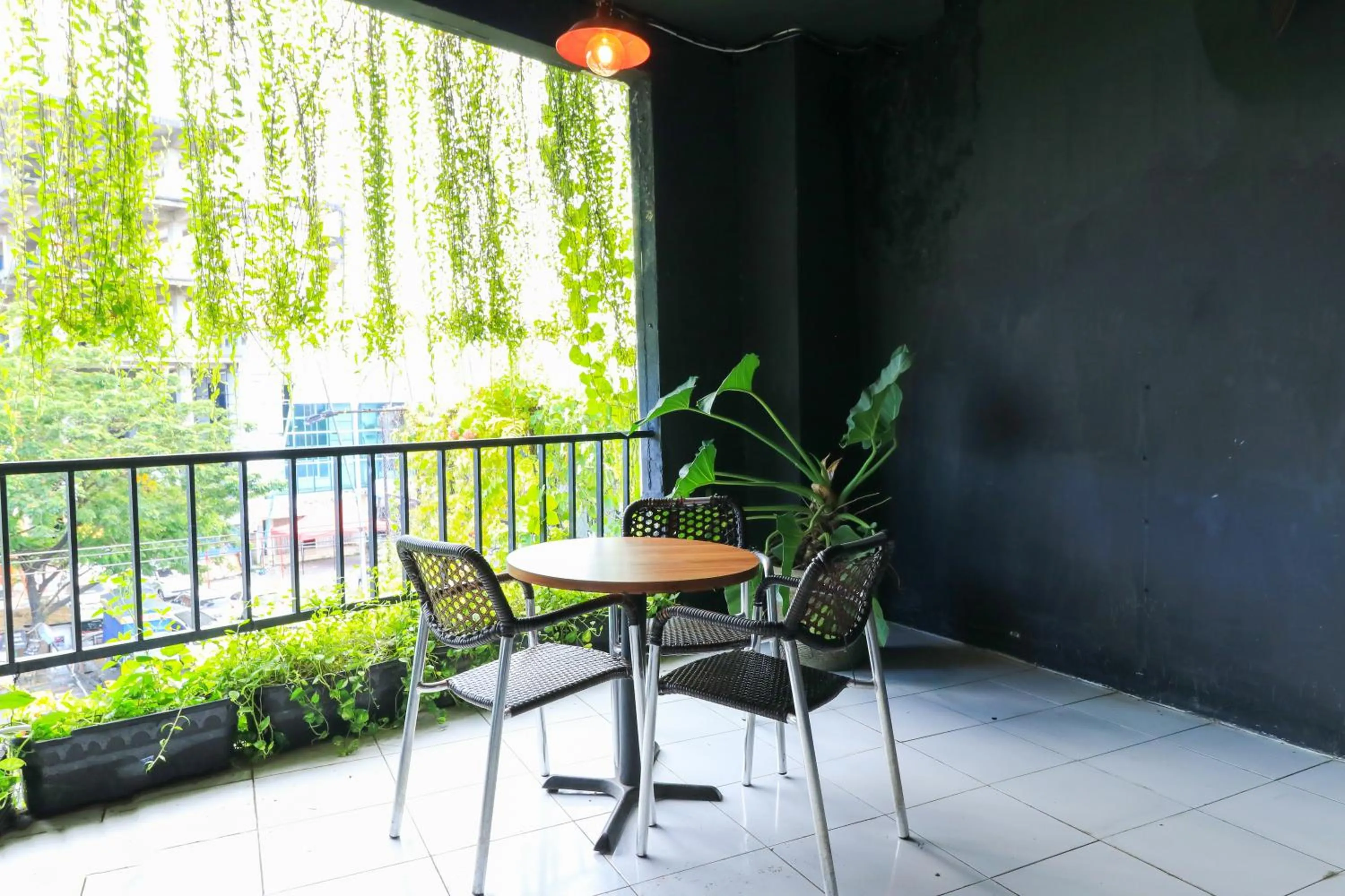 Living room in Labuana Homestay and Cafe Garden Makassar