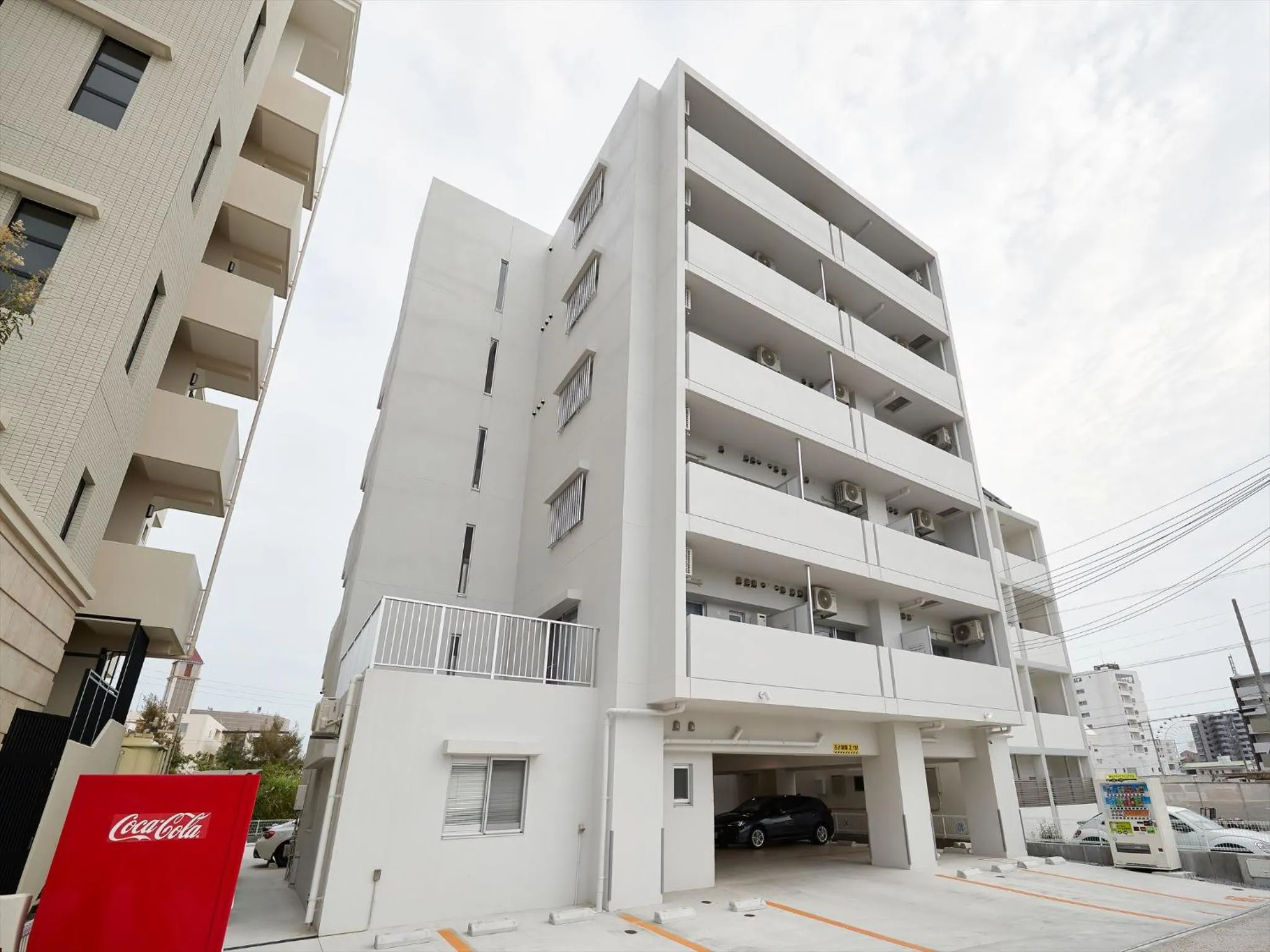 Property building in M´s Stay Okinawa