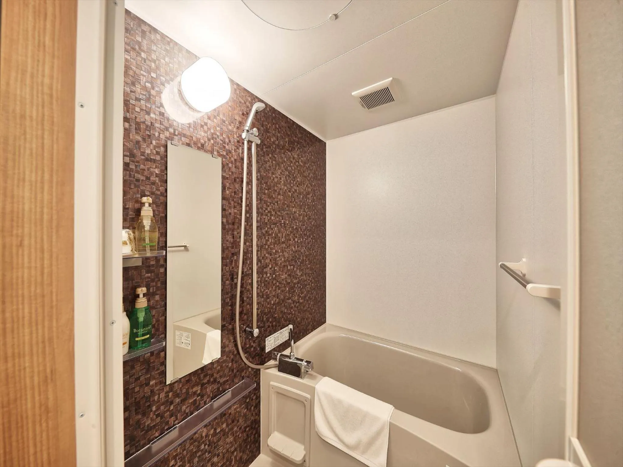 Bathroom in M´s Stay Okinawa