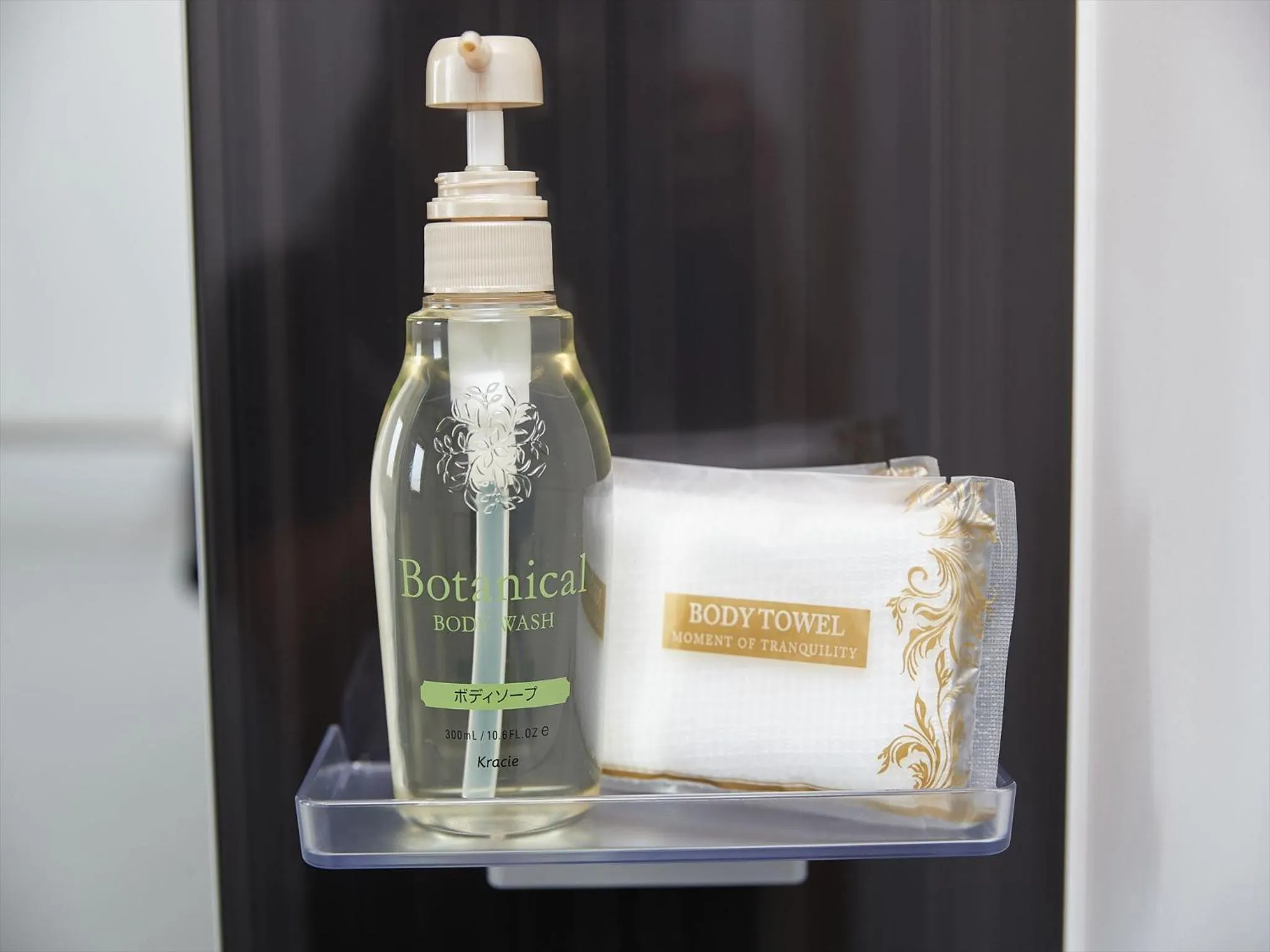 Decorative detail in M´s Stay Okinawa