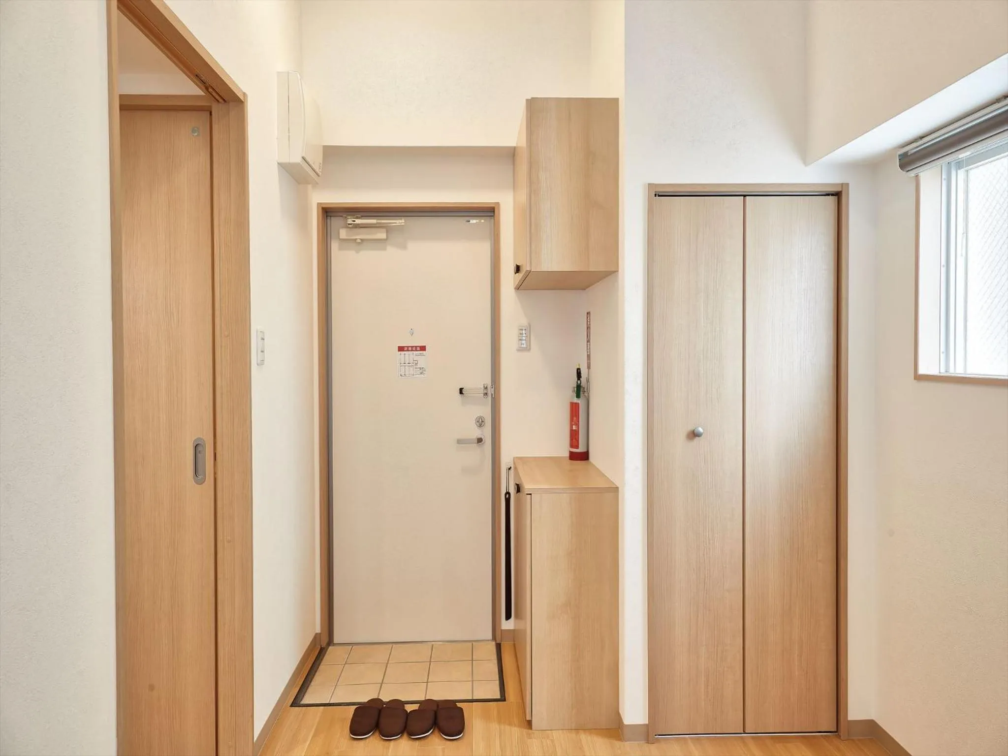 Photo of the whole room in M´s Stay Okinawa