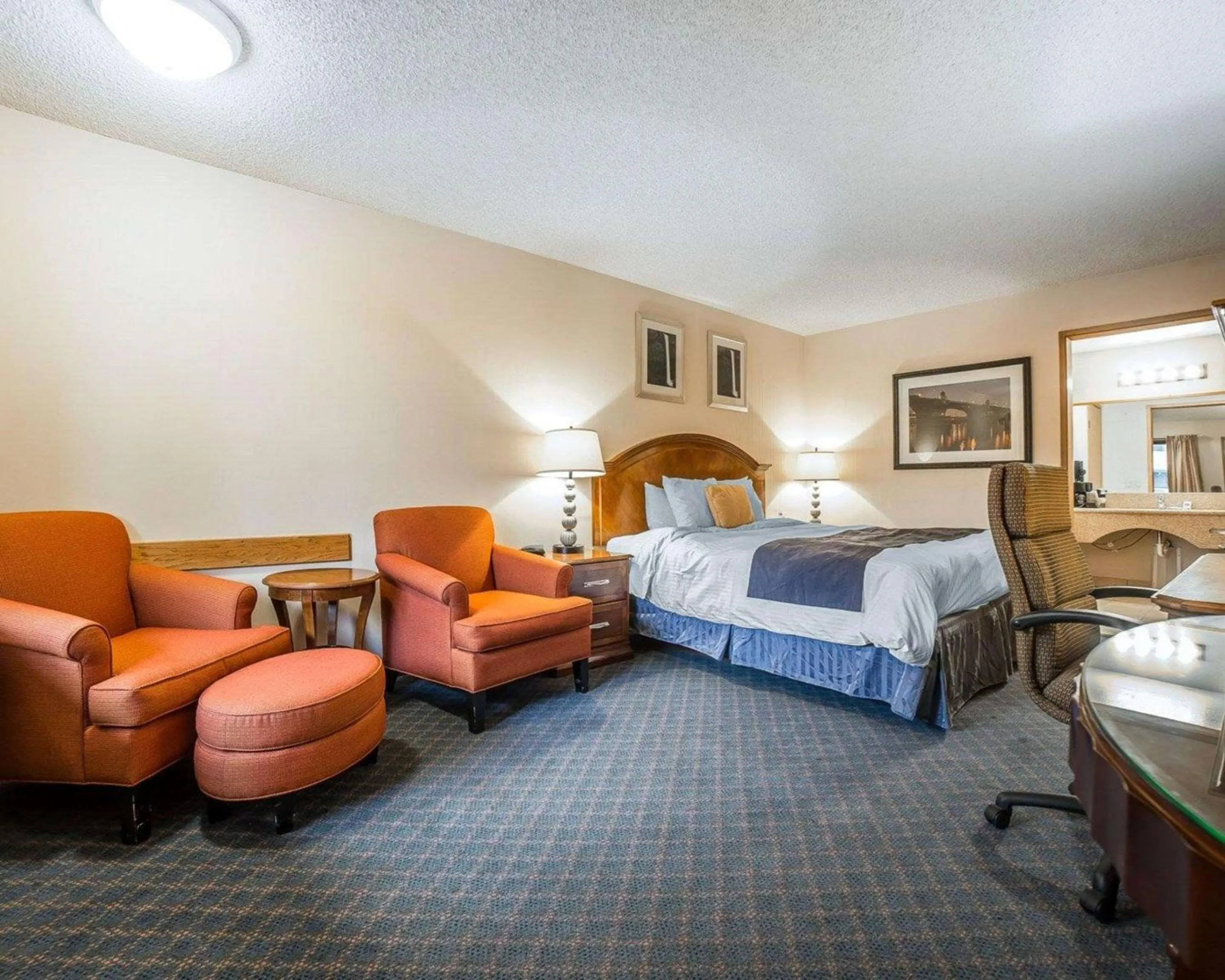 Photo of the whole room, Bed in Rodeway Inn Baker City