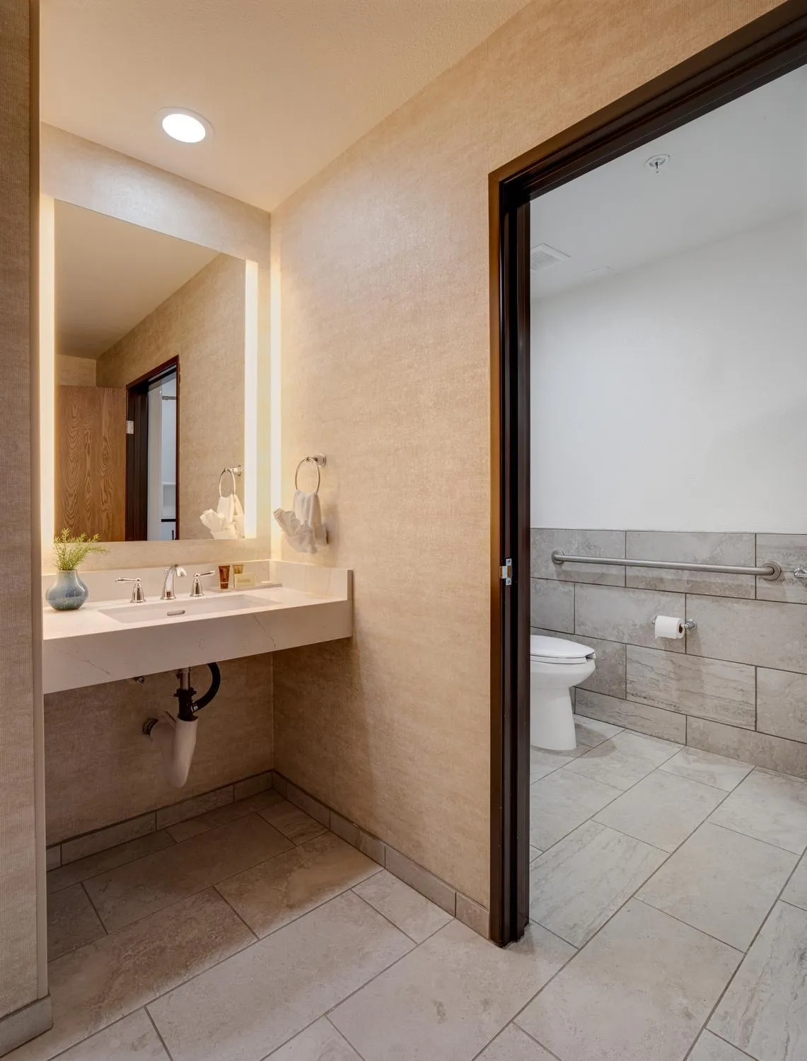 Bathroom in Ayres Suites Diamond Bar