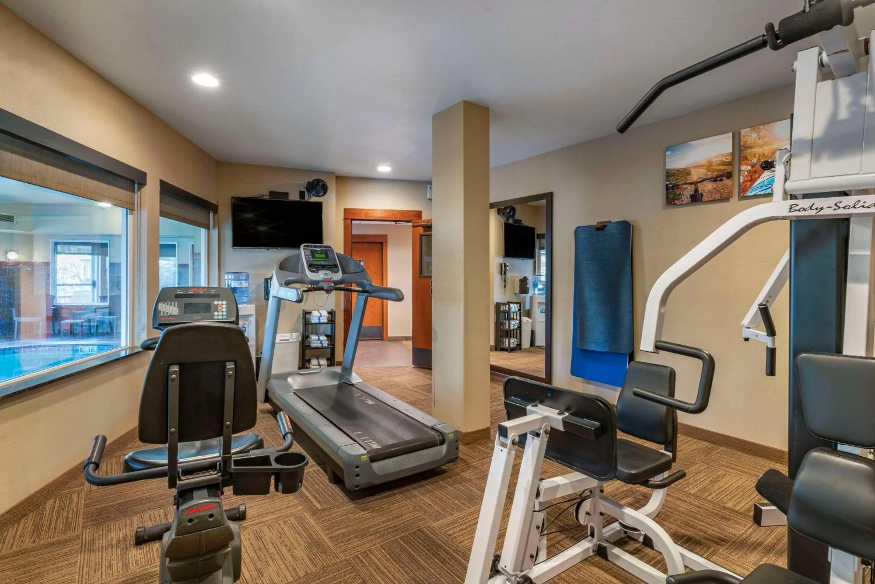 Fitness centre/facilities in Comfort Inn & Suites Lincoln City