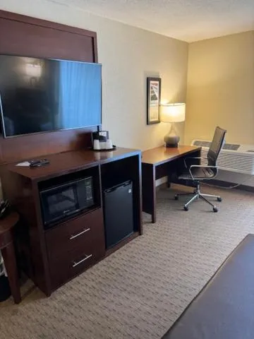 Comfort Inn & Suites Lincoln City