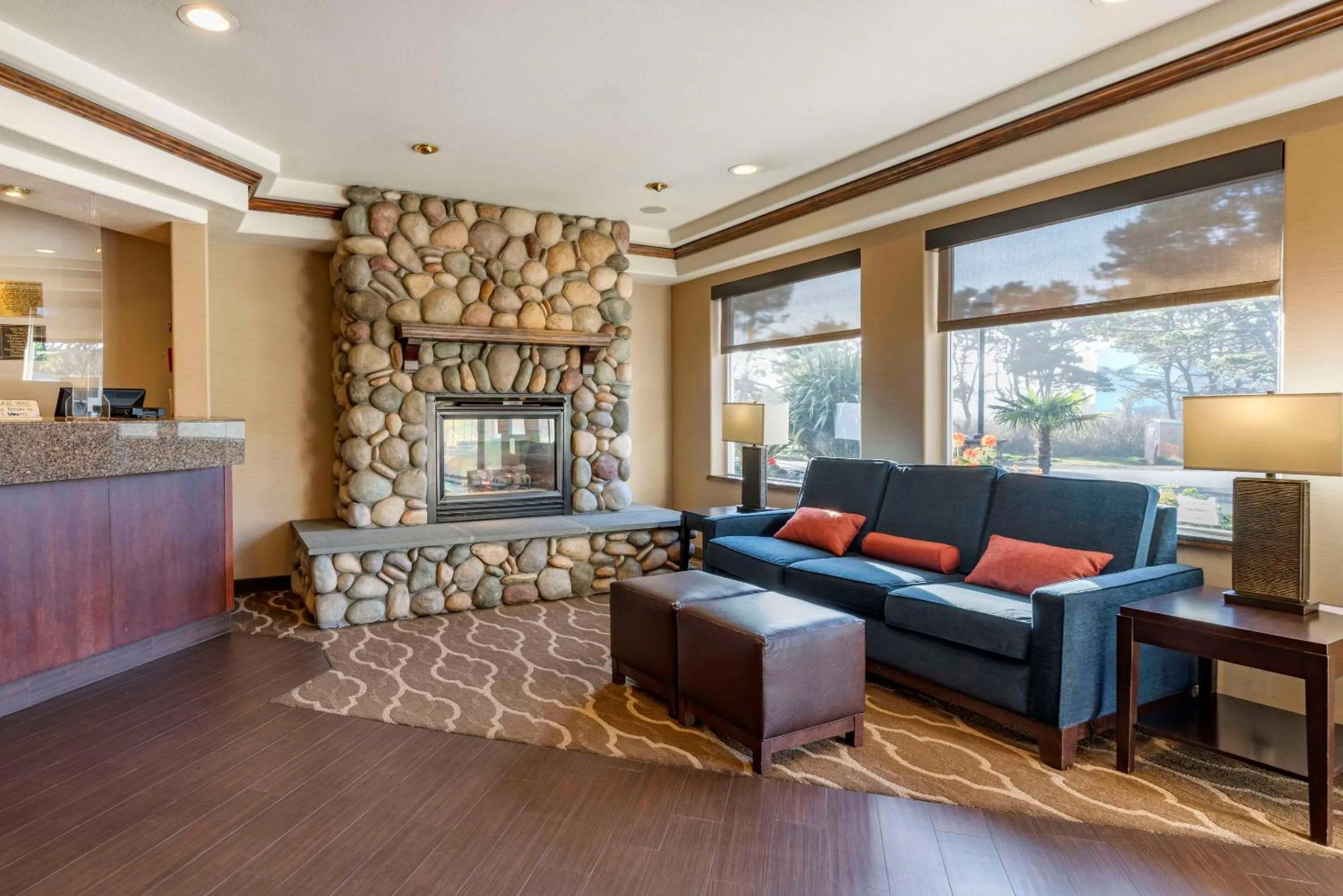 Lobby or reception in Comfort Inn & Suites Lincoln City