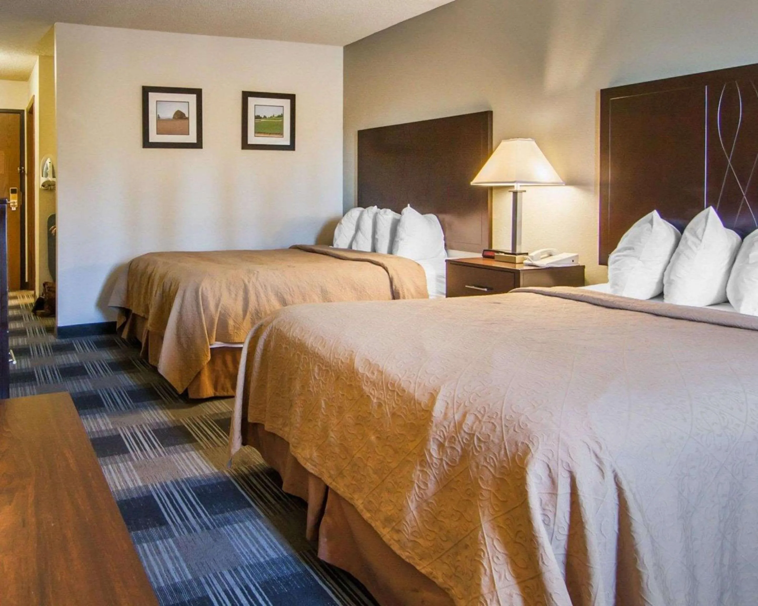 Photo of the whole room in Quality Inn Tigard Portland Southwest