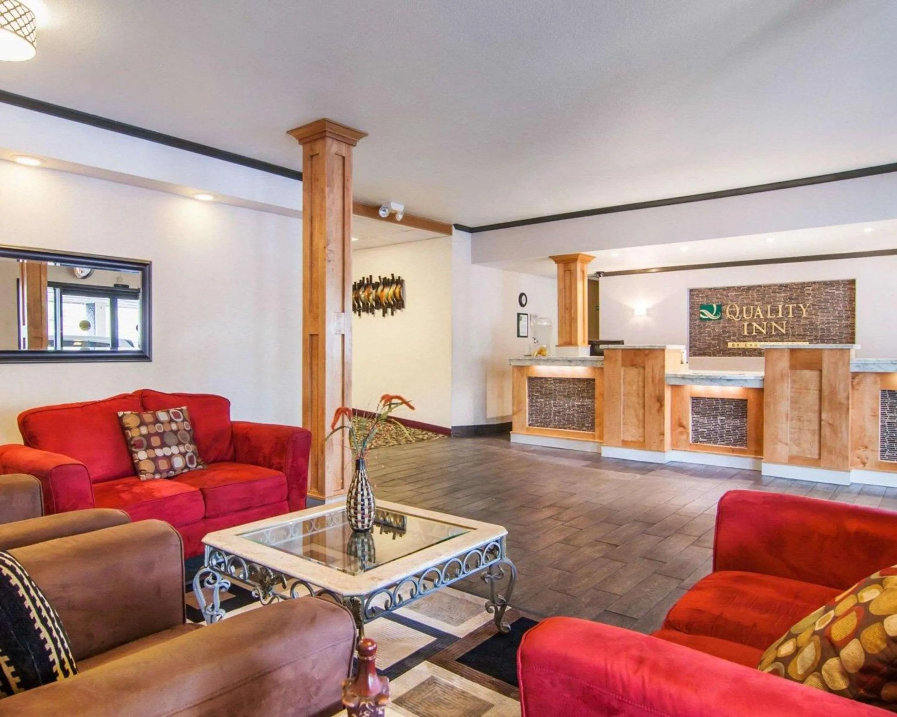 Lobby or reception, Seating Area in Quality Inn Tigard Portland Southwest