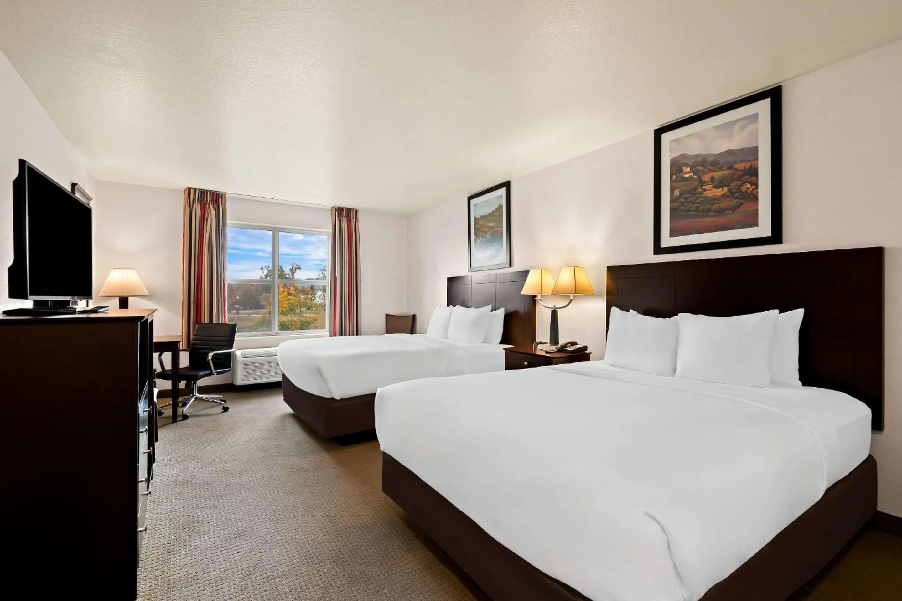 Bedroom, Bed in Comfort Inn & Suites Creswell