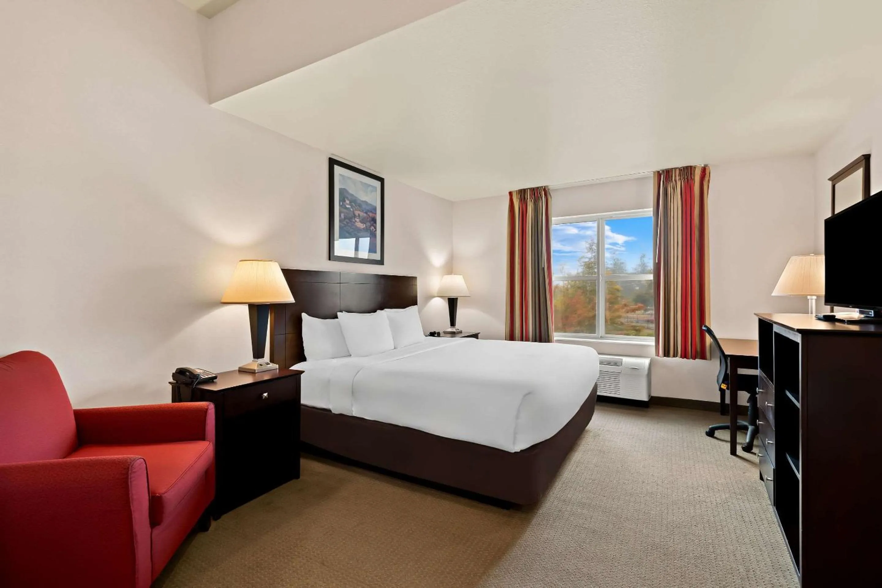 Bedroom, Bed in Comfort Inn & Suites Creswell