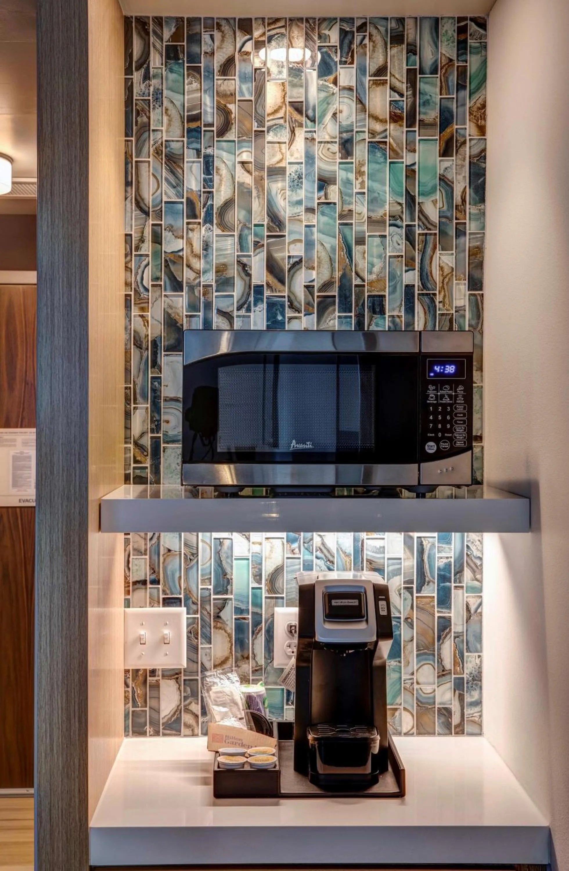 Bedroom in Hilton Garden Inn Wilsonville Portland