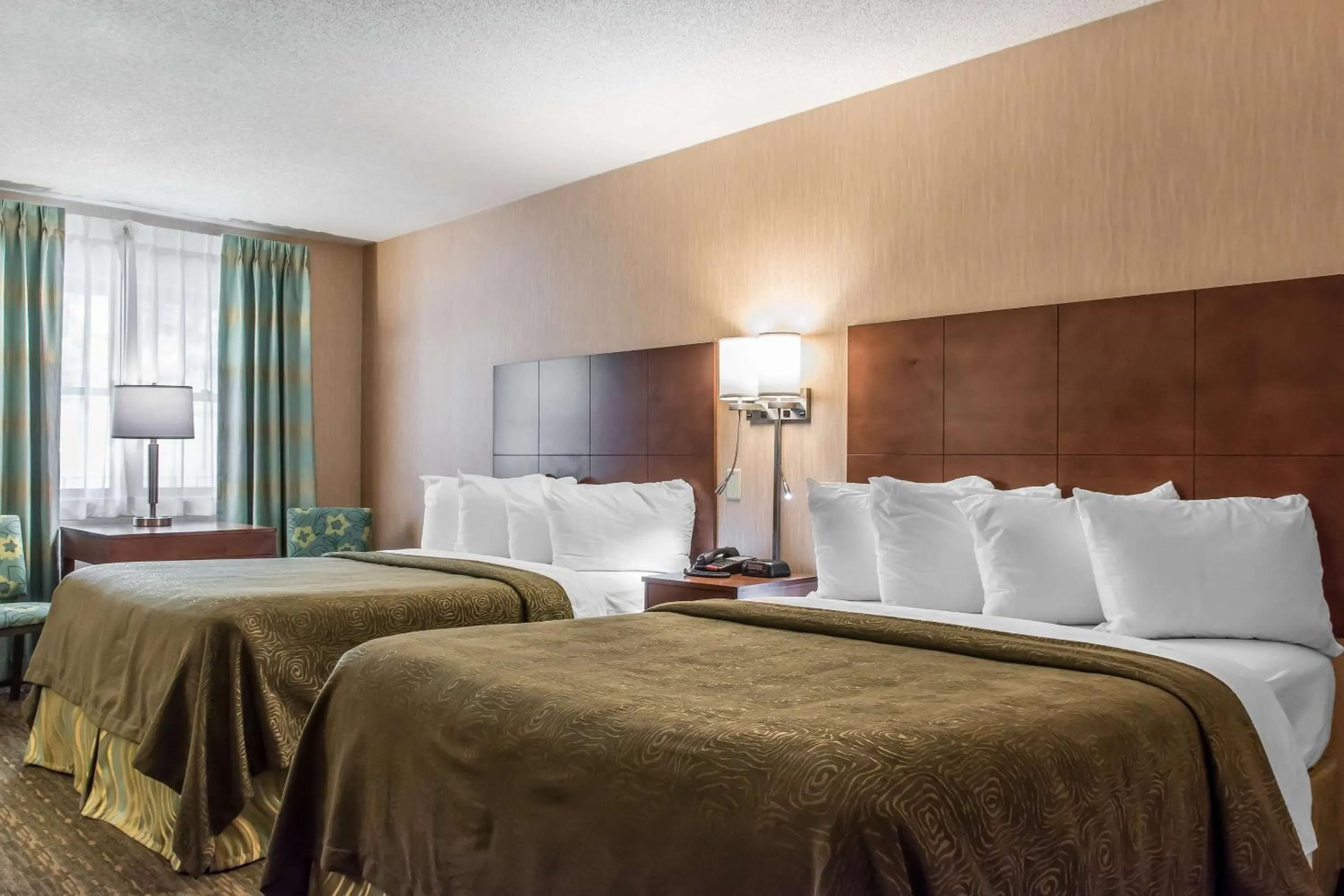 Bedroom, Bed in Quality Inn