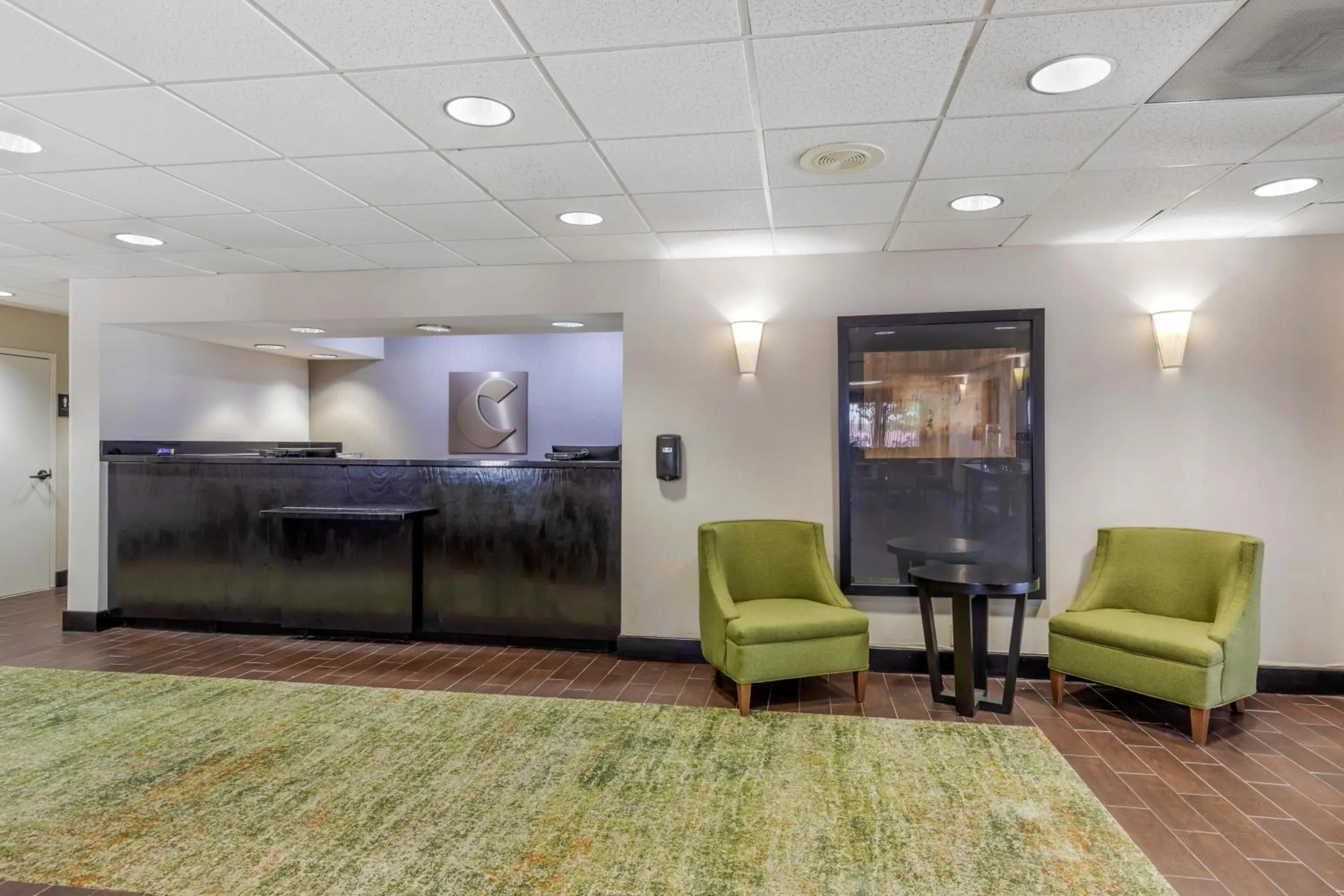 Lobby or reception in Comfort Inn Plano-Dallas