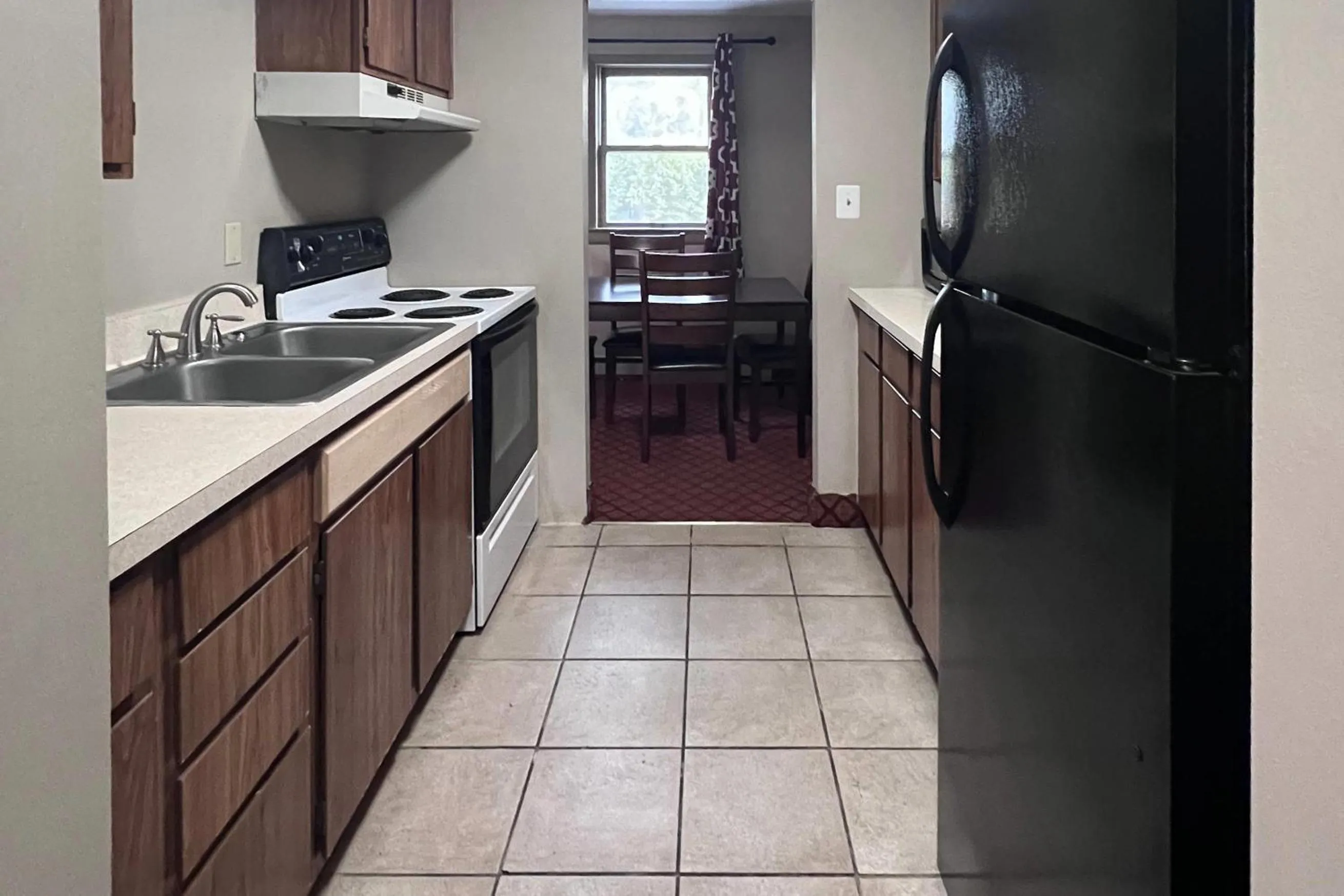 Bedroom in Rodeway Inn & Suites Hershey Chocolate Avenue